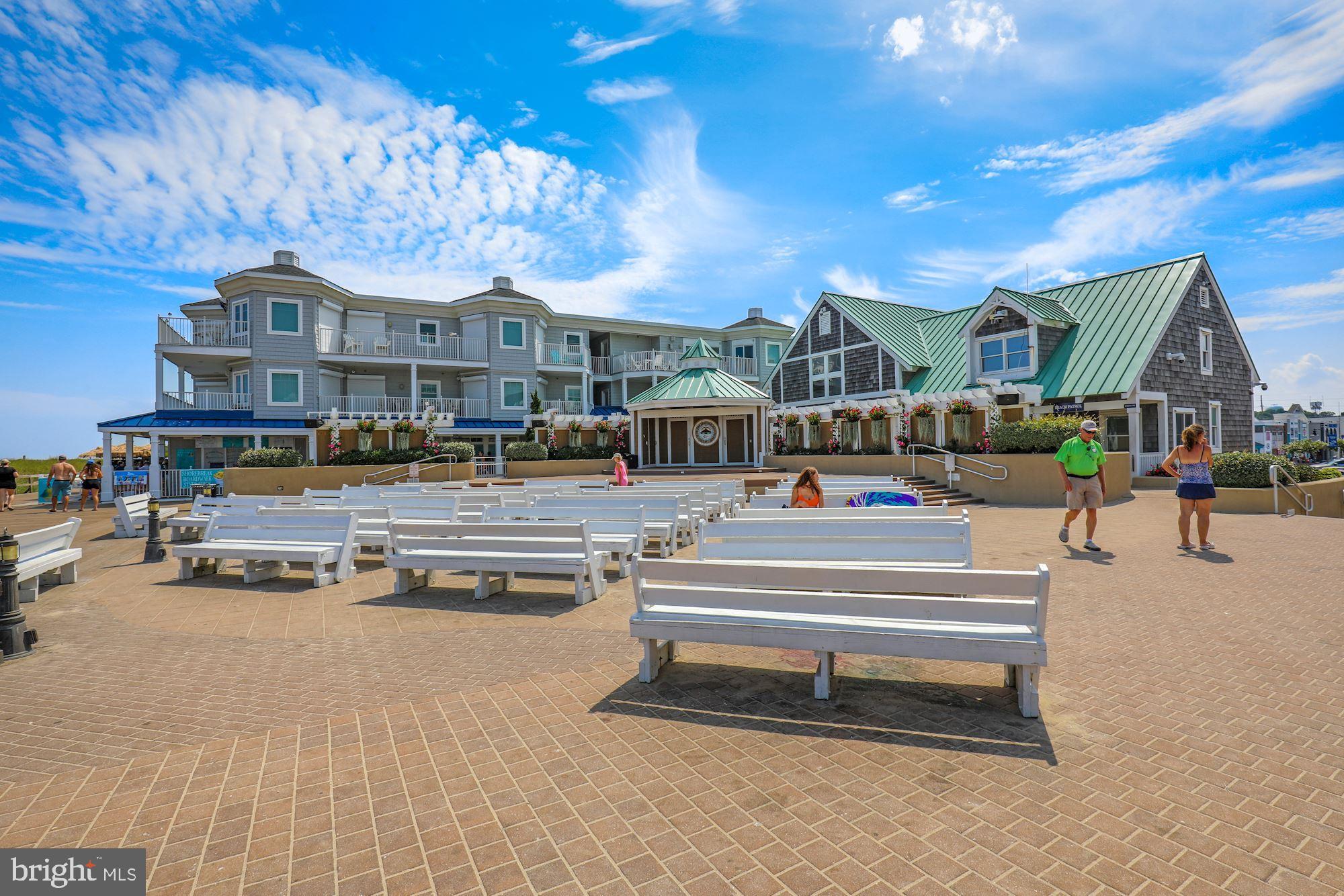 SCHOONER LANDING - Residential