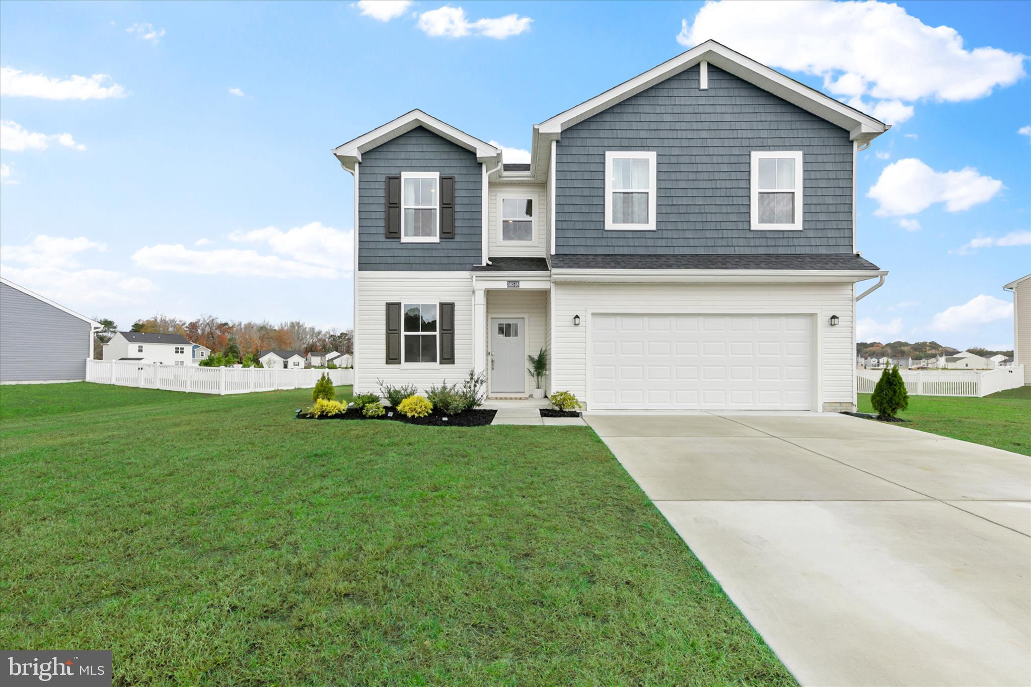 SCHOONER LANDING - Residential