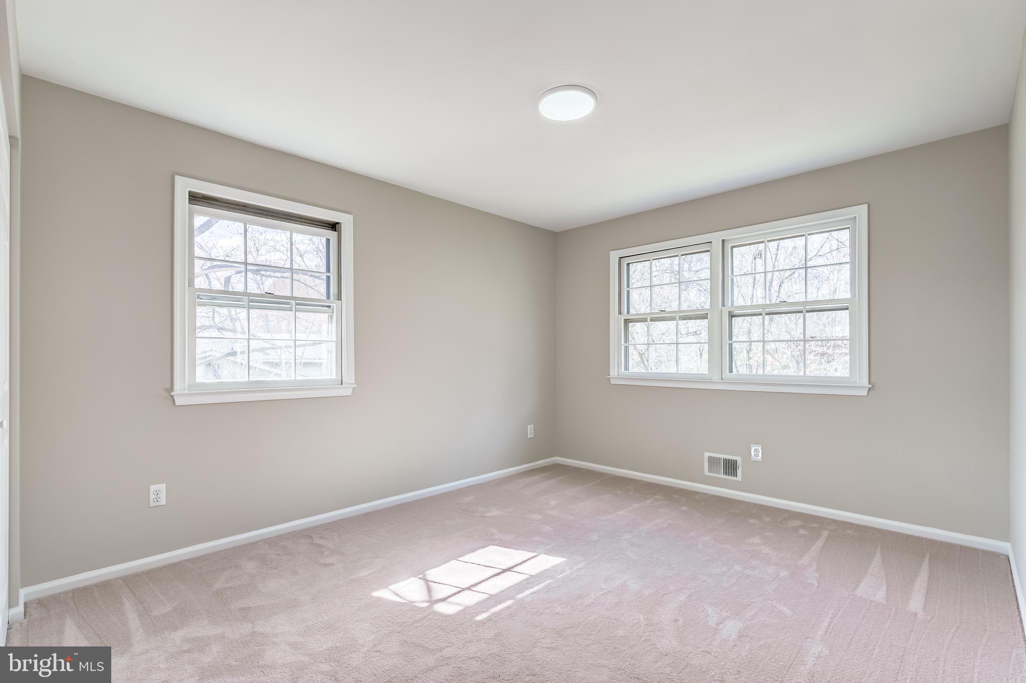 BRIARWOOD - Residential
