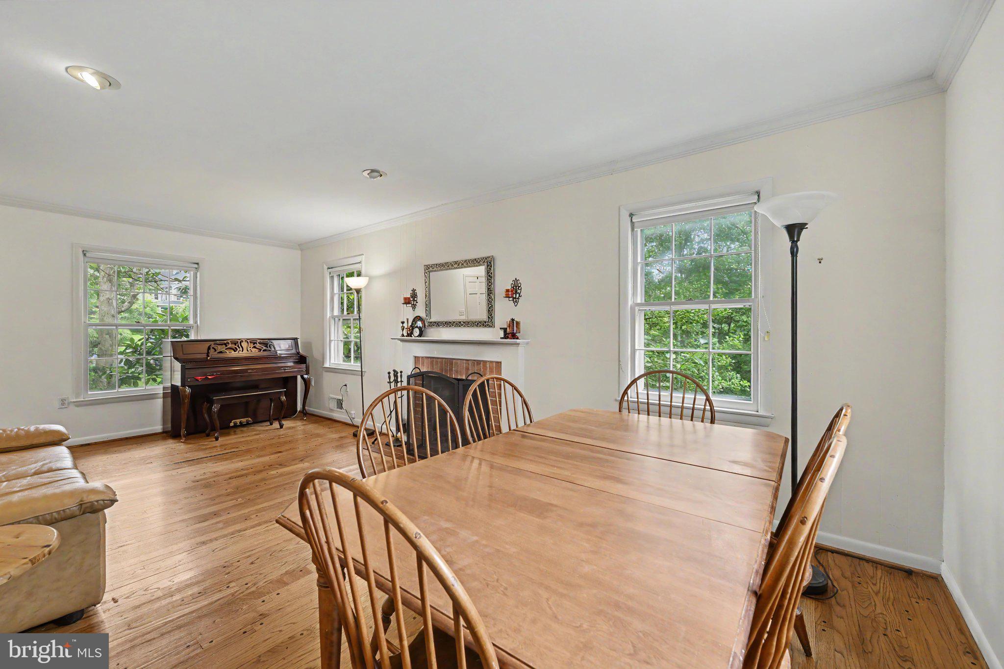 GAITHERSBURG OUTSIDE - Residential