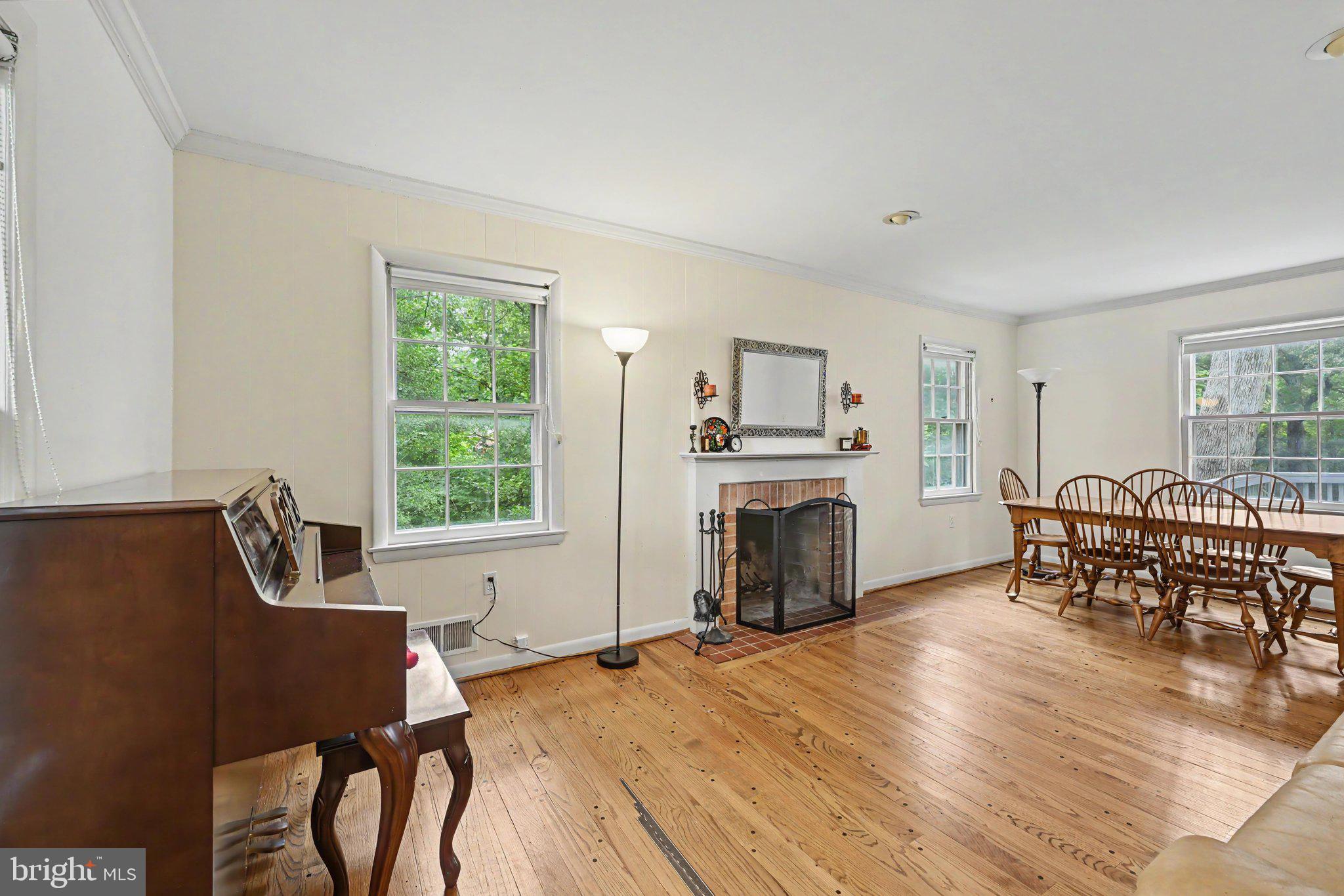 GAITHERSBURG OUTSIDE - Residential