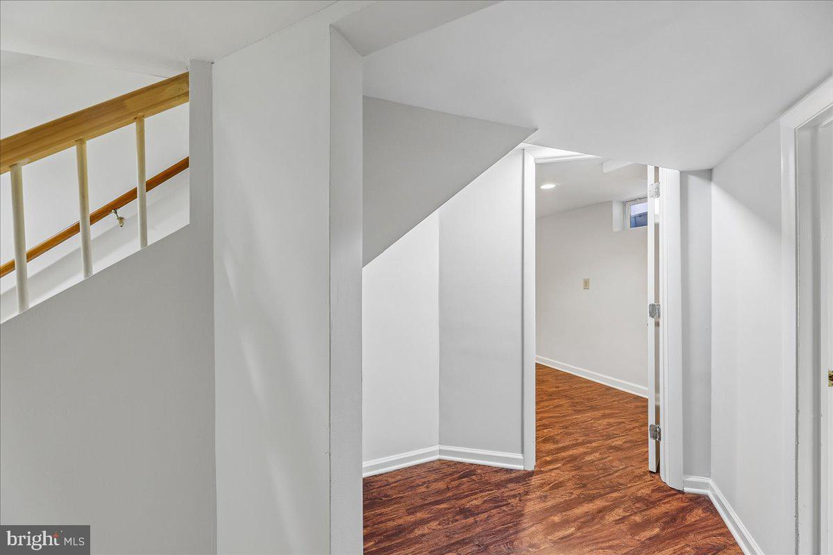 SILVER SPRING - Residential