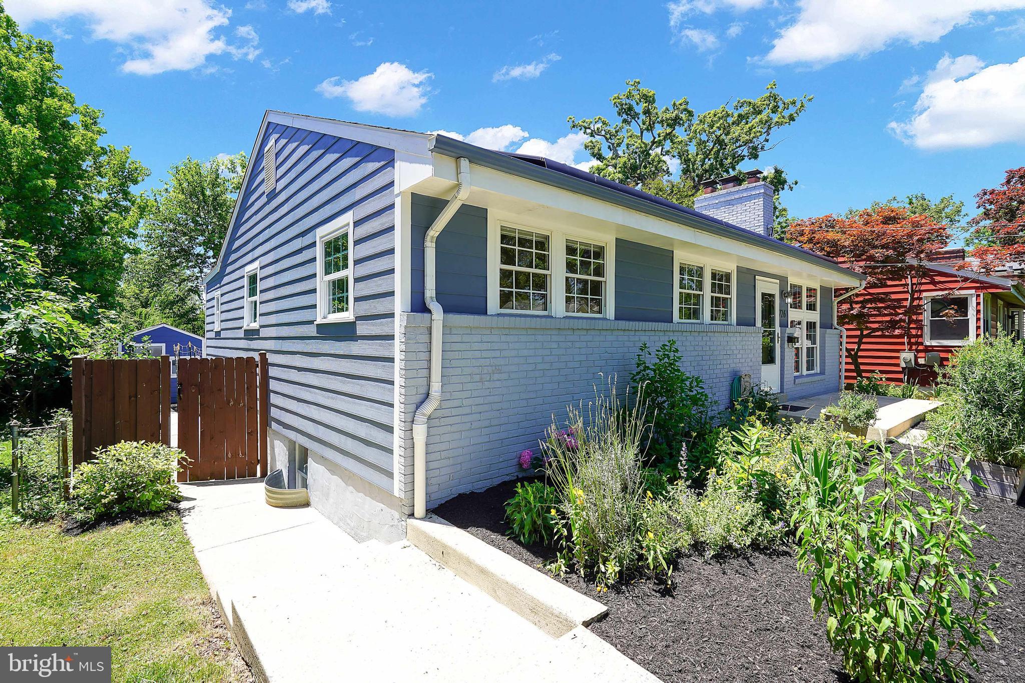 SILVER SPRING - Residential