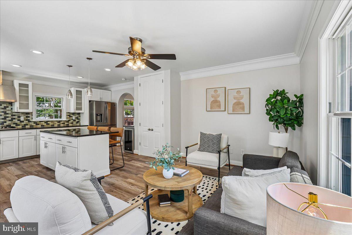 SILVER SPRING - Residential