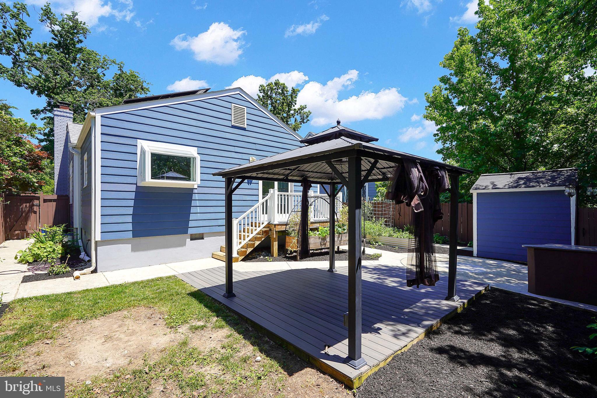 SILVER SPRING - Residential