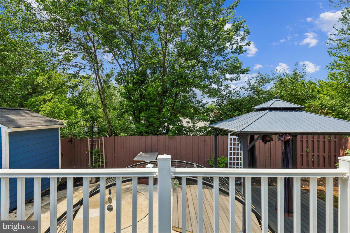 SILVER SPRING - Residential