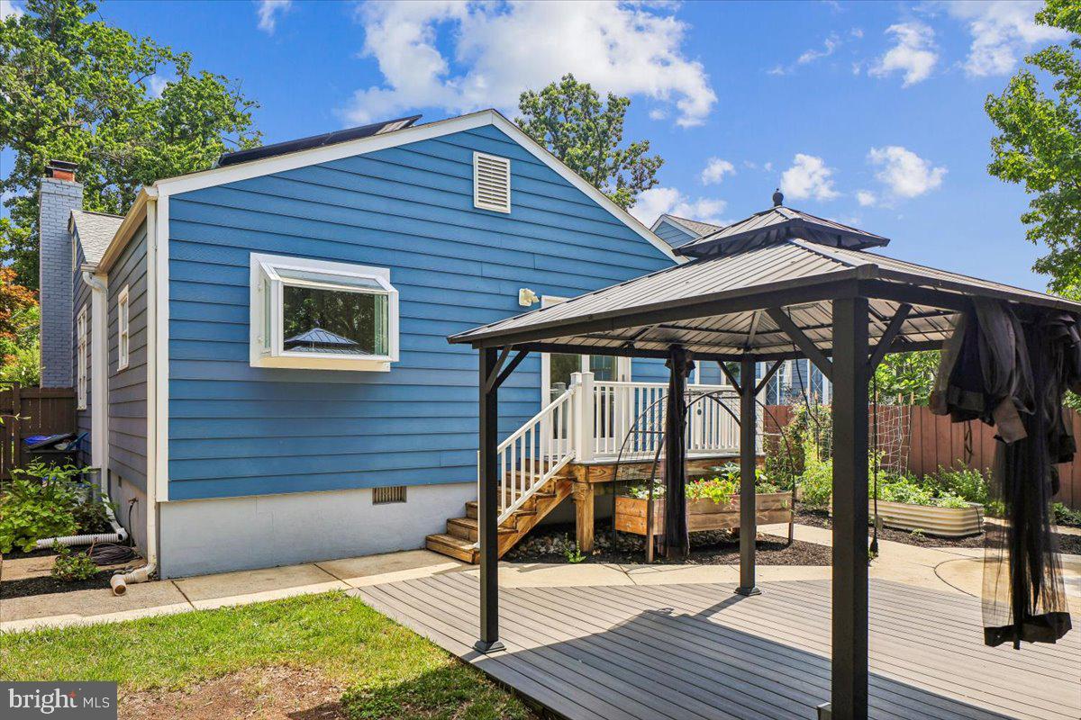 SILVER SPRING - Residential