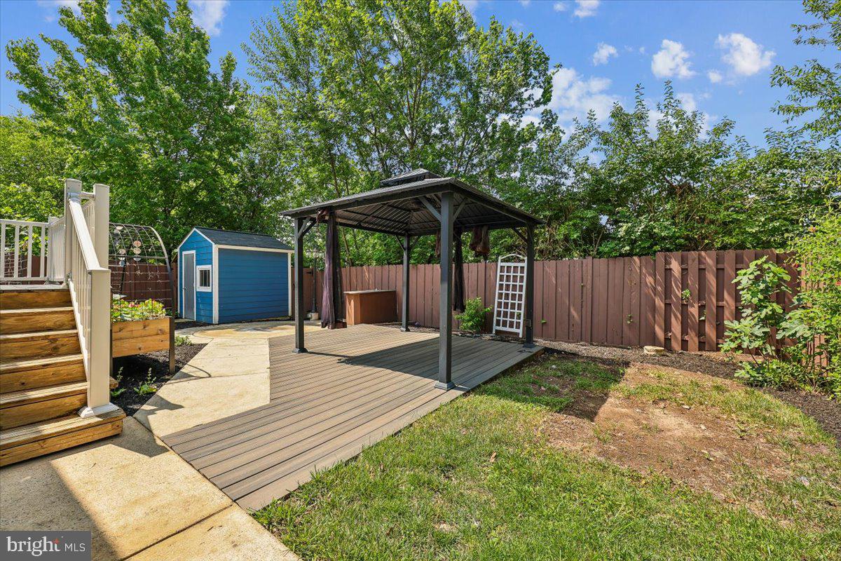 SILVER SPRING - Residential