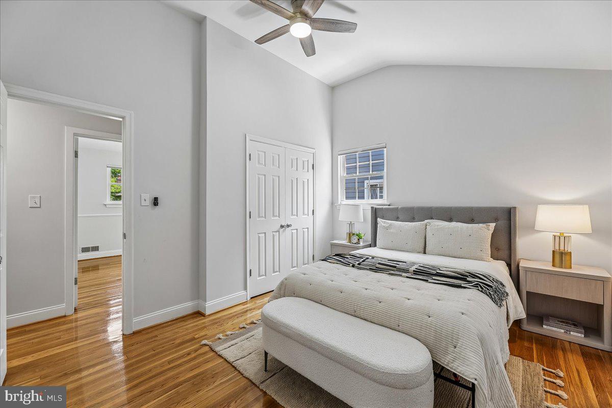 SILVER SPRING - Residential