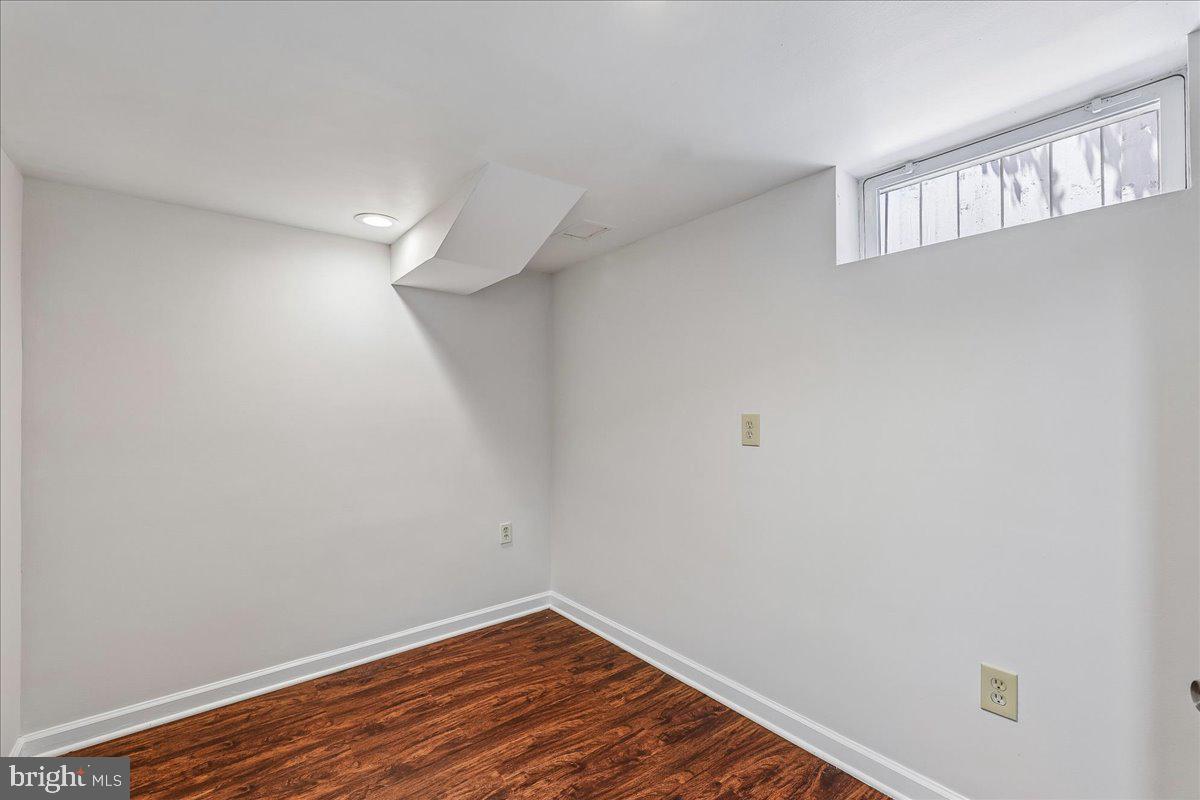 SILVER SPRING - Residential