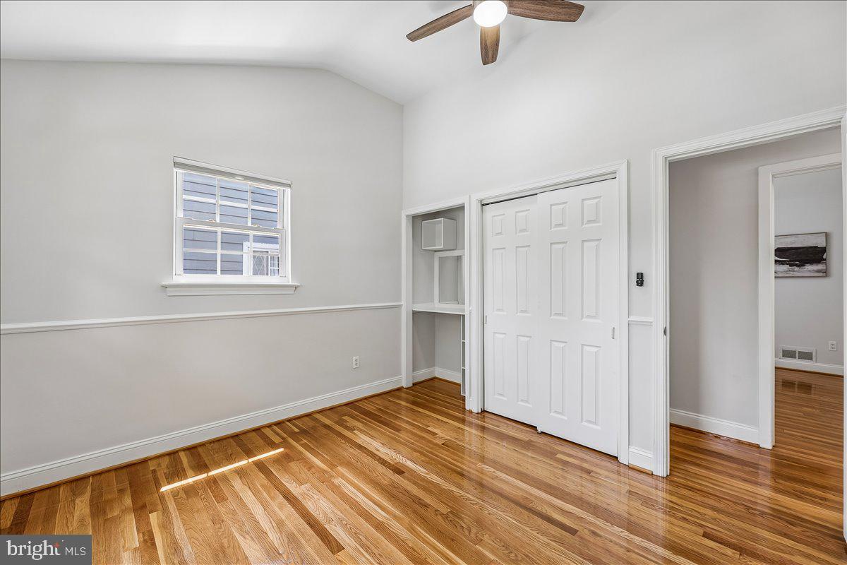SILVER SPRING - Residential