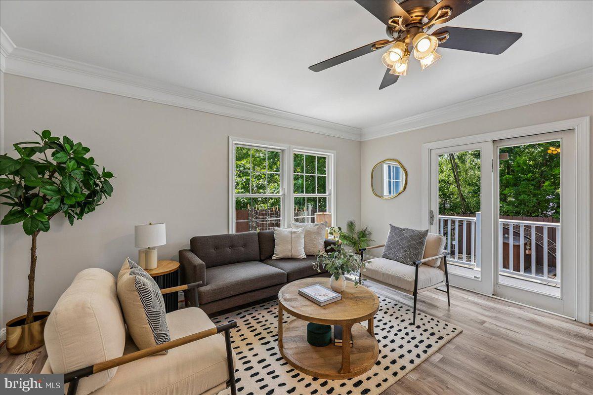 SILVER SPRING - Residential