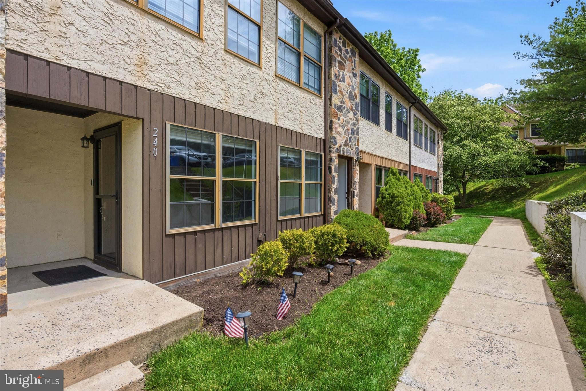 THE CROSSINGS AT EXT - Residential
