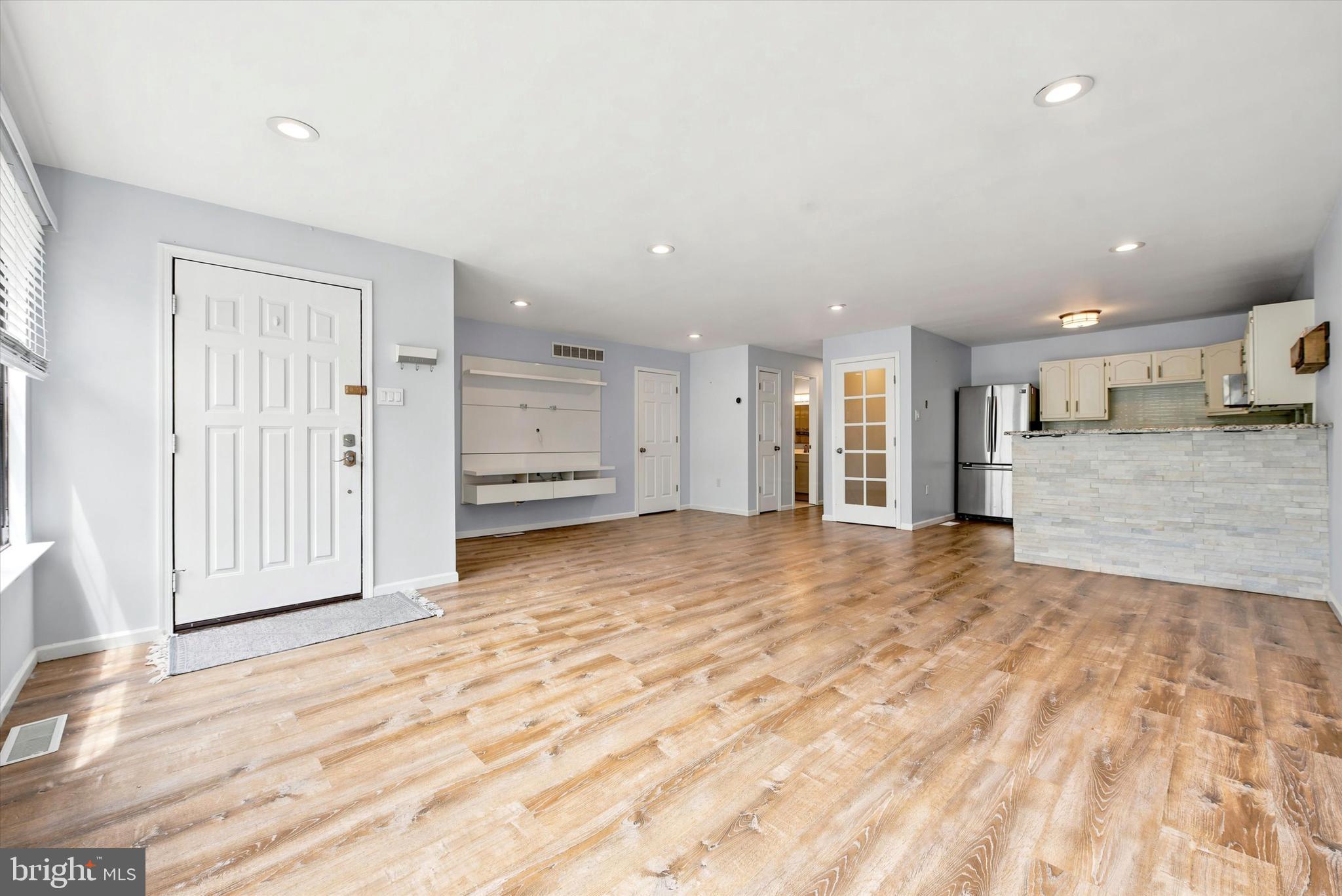 THE CROSSINGS AT EXT - Residential