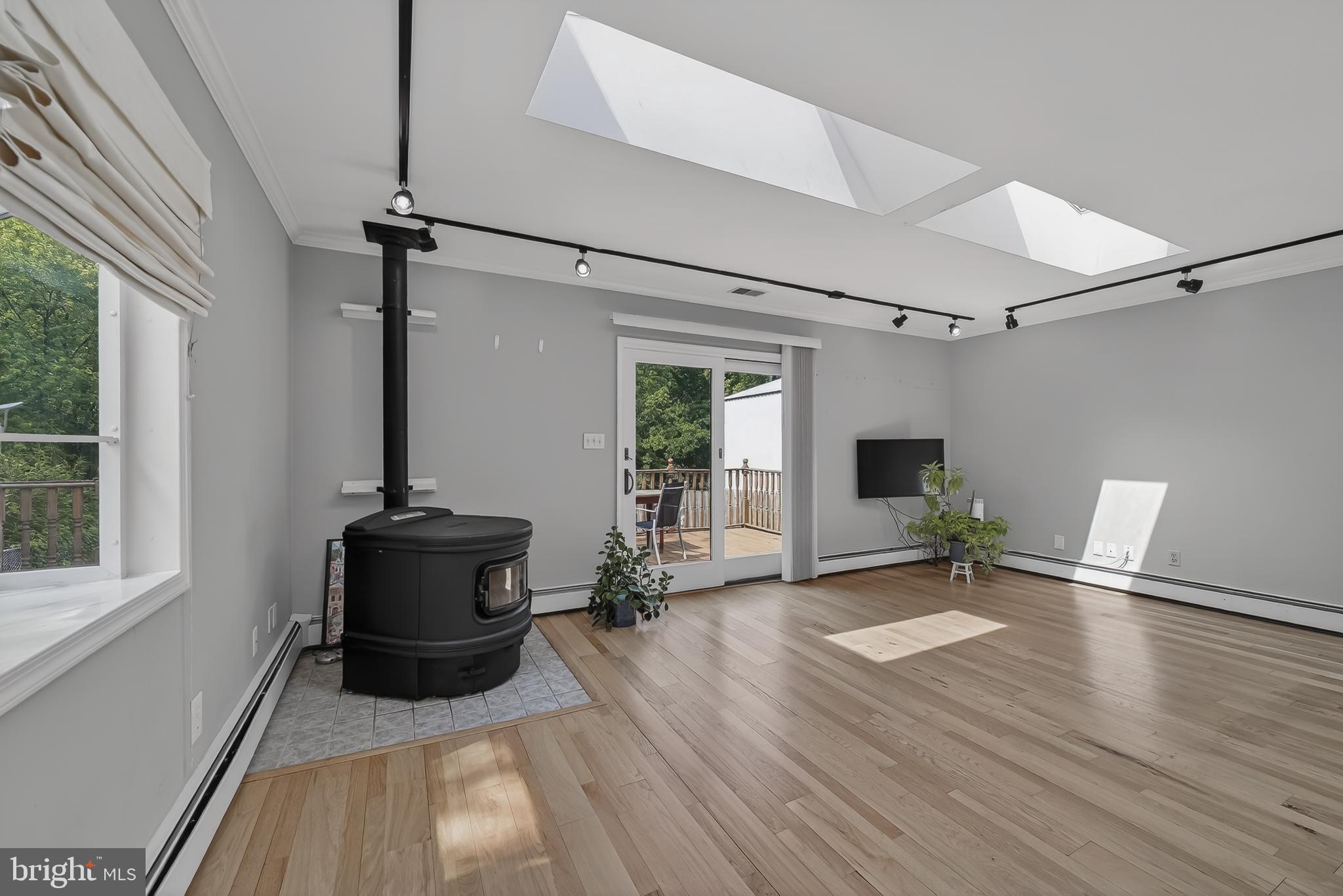 CHAMPION FOREST - Residential