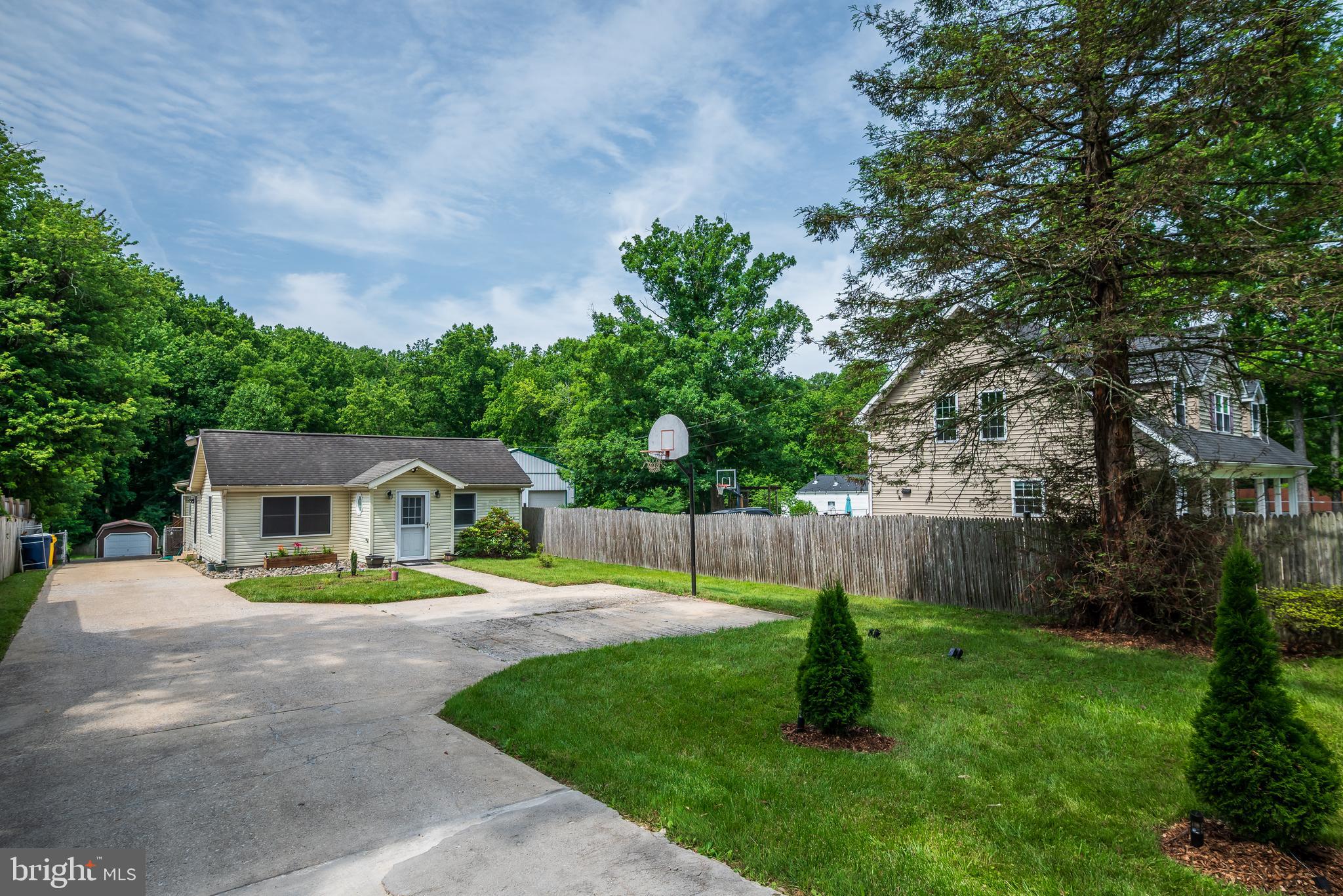 CHAMPION FOREST - Residential
