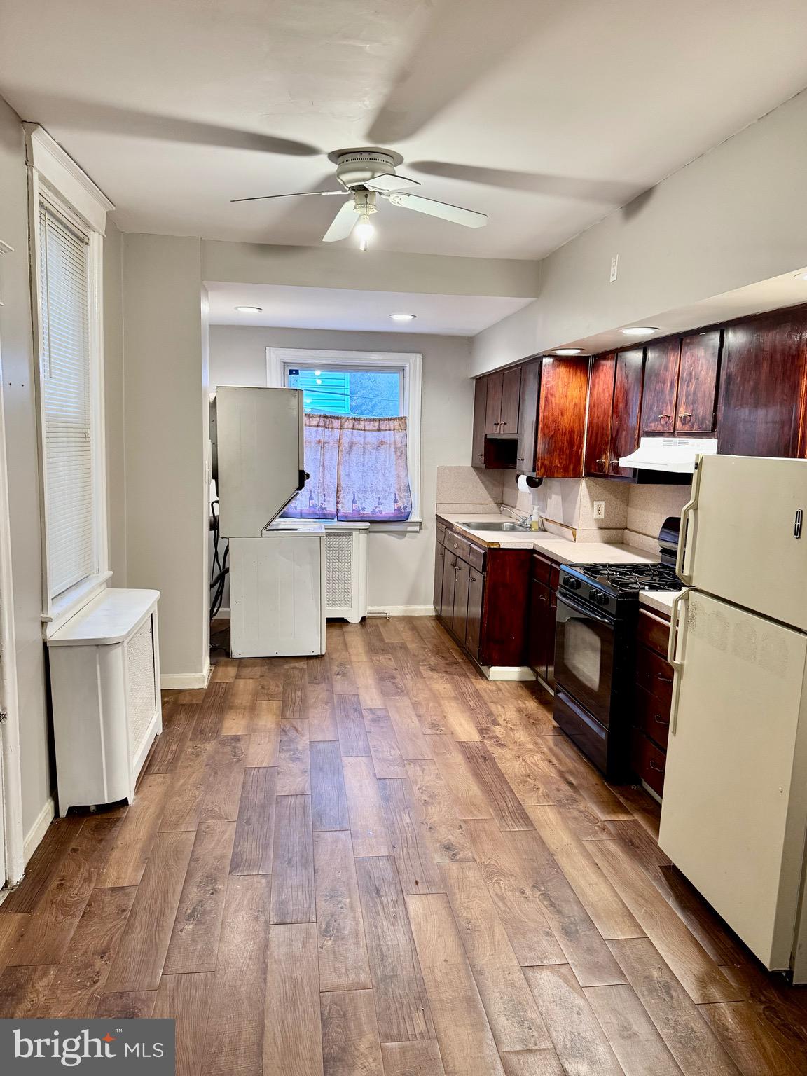 PHILADELPHIA - Residential