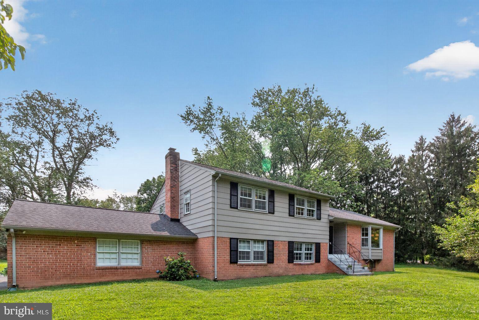 ANCIENT OAK - Residential