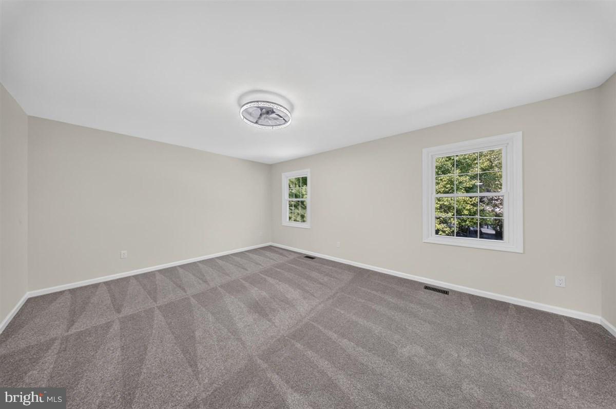 CHAPEL WOODS - Residential