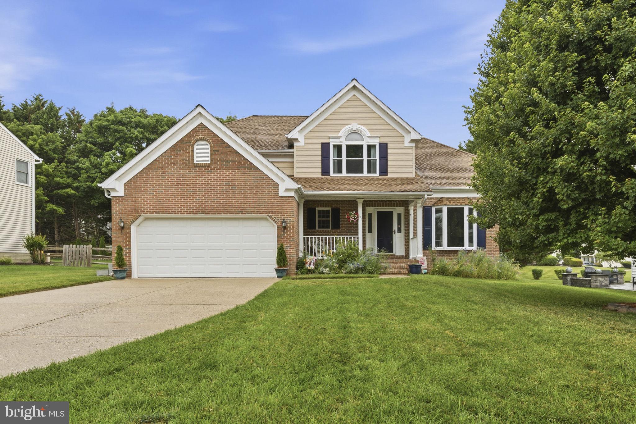 FOREST LAKES - Residential