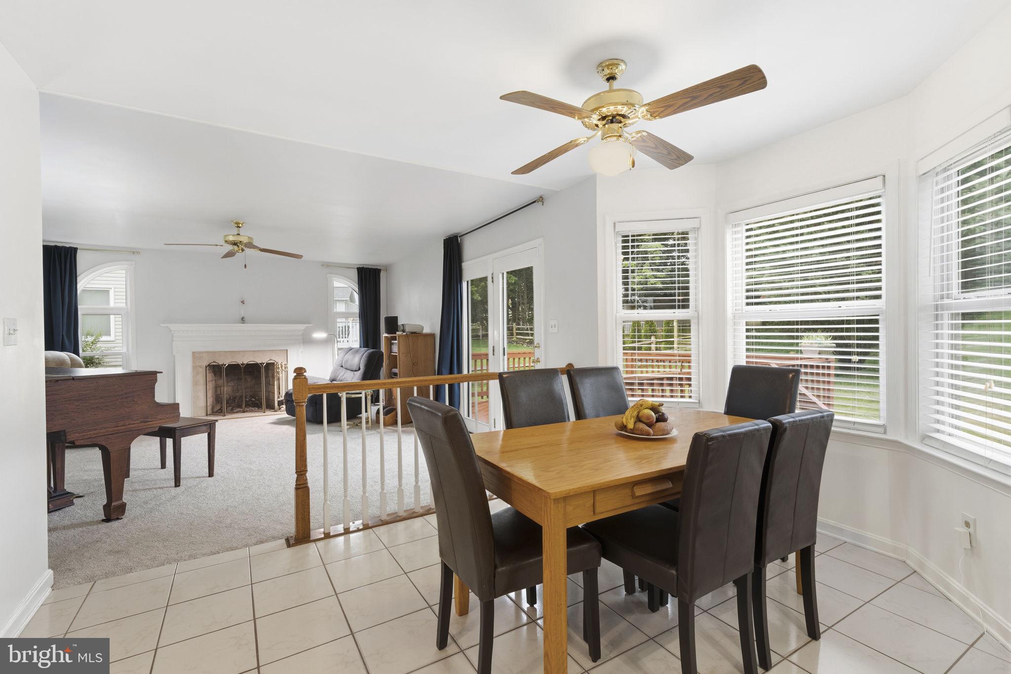 FOREST LAKES - Residential