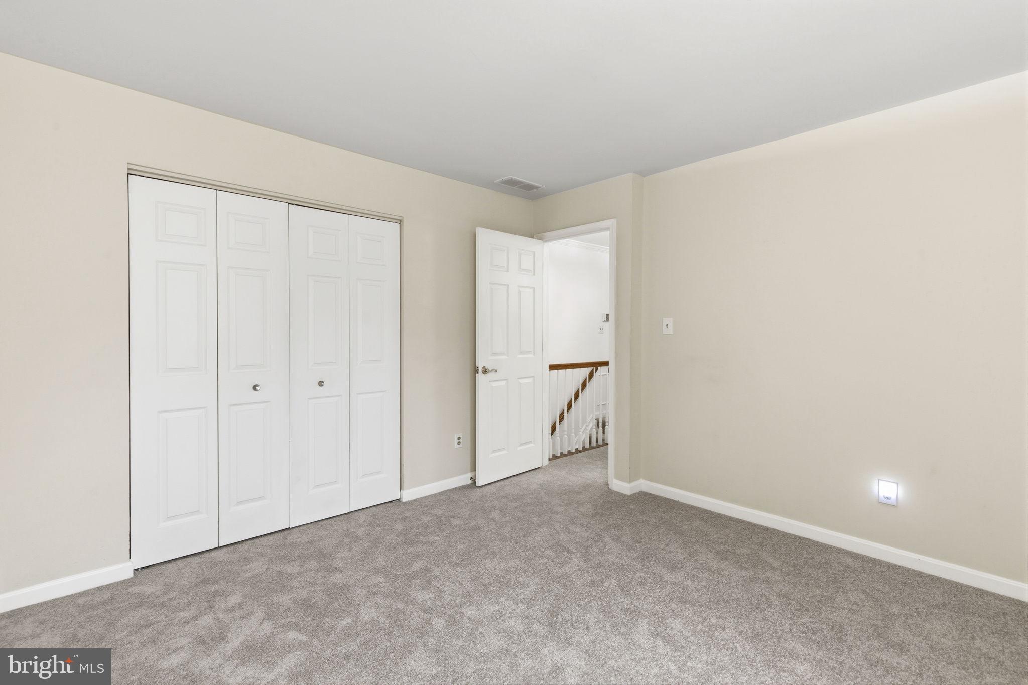 FOREST LAKES - Residential