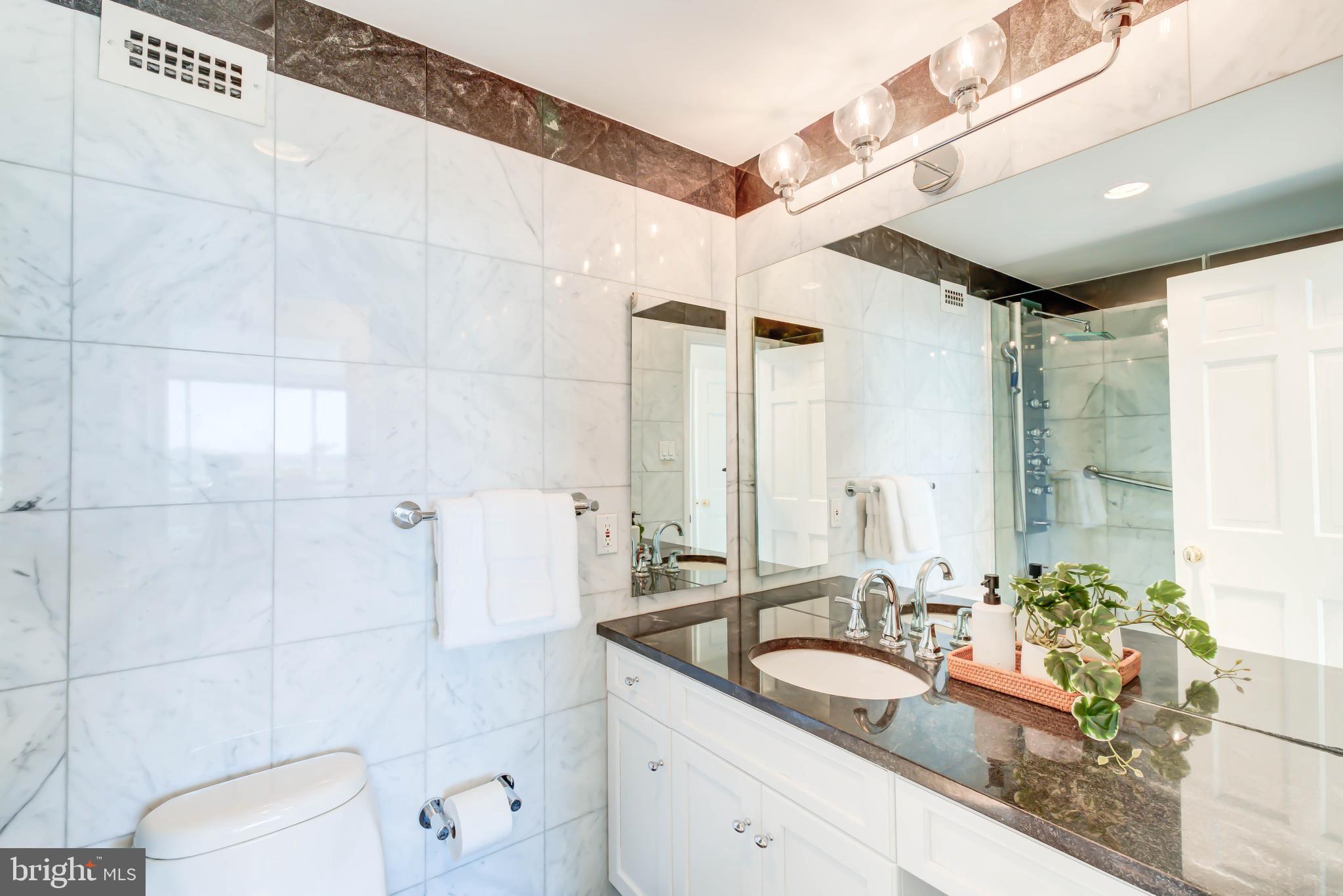 FOGGY BOTTOM - Residential