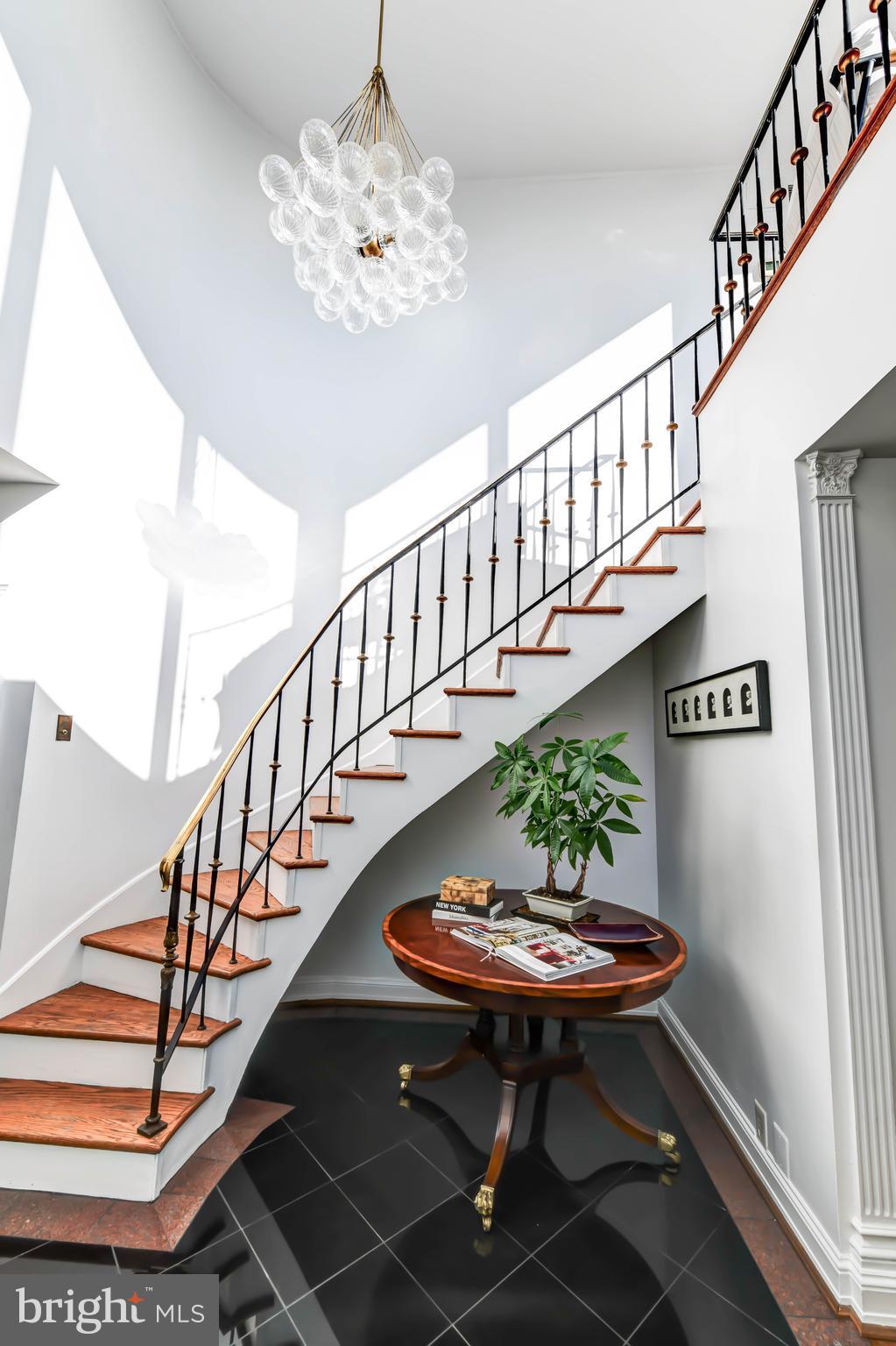 FOGGY BOTTOM - Residential