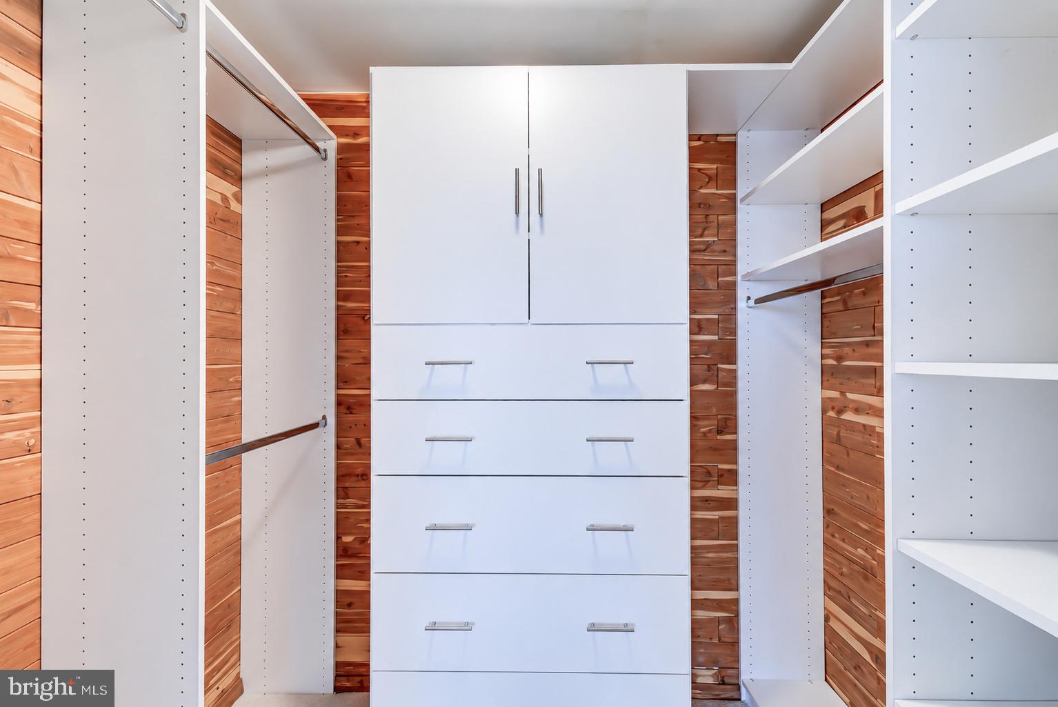 FOGGY BOTTOM - Residential