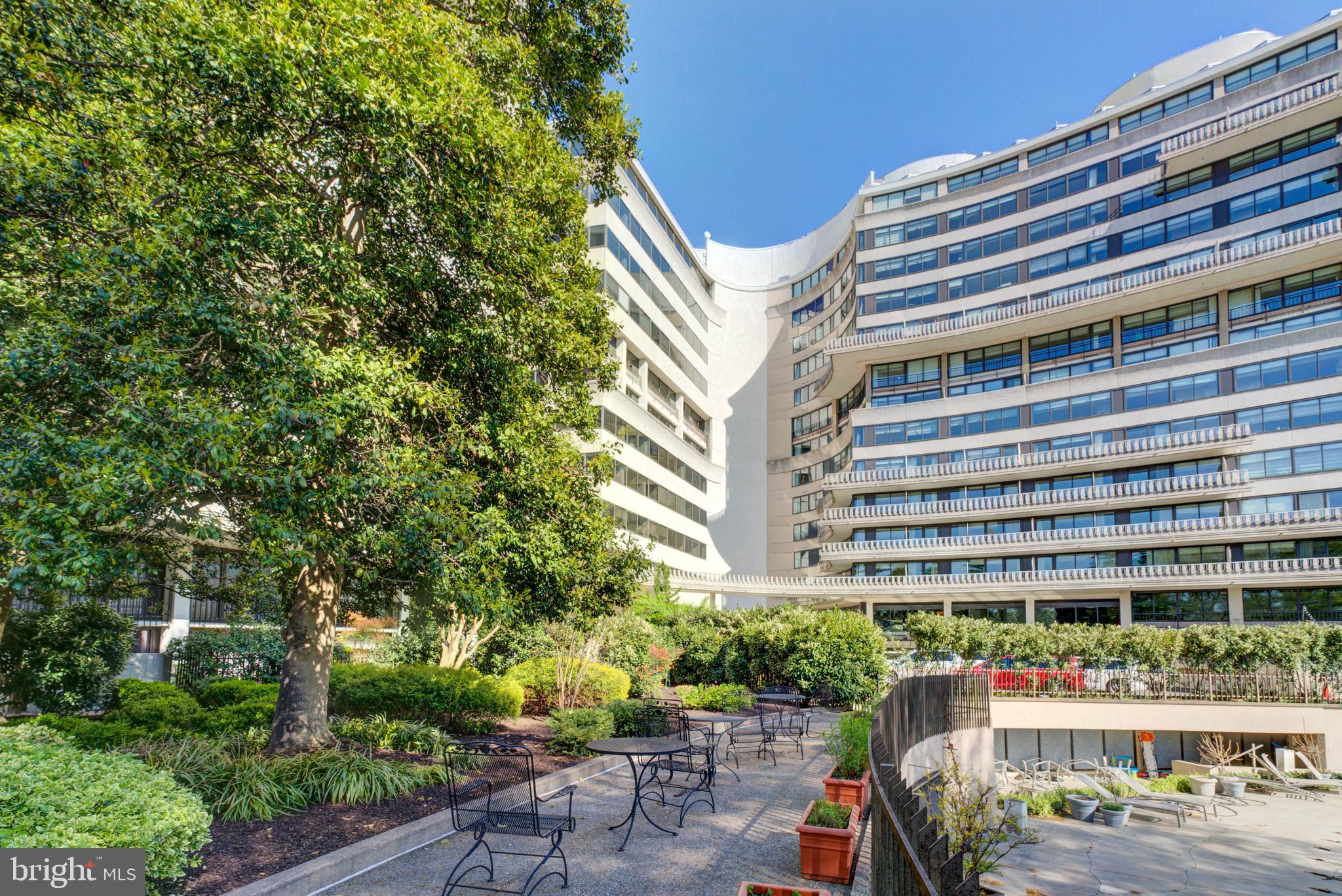 FOGGY BOTTOM - Residential