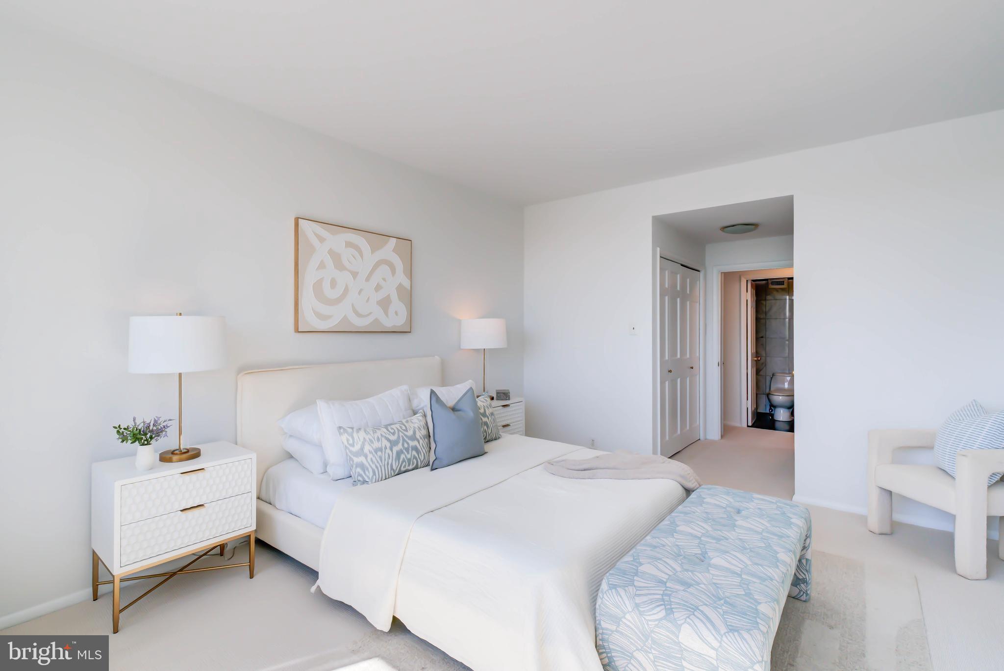 FOGGY BOTTOM - Residential