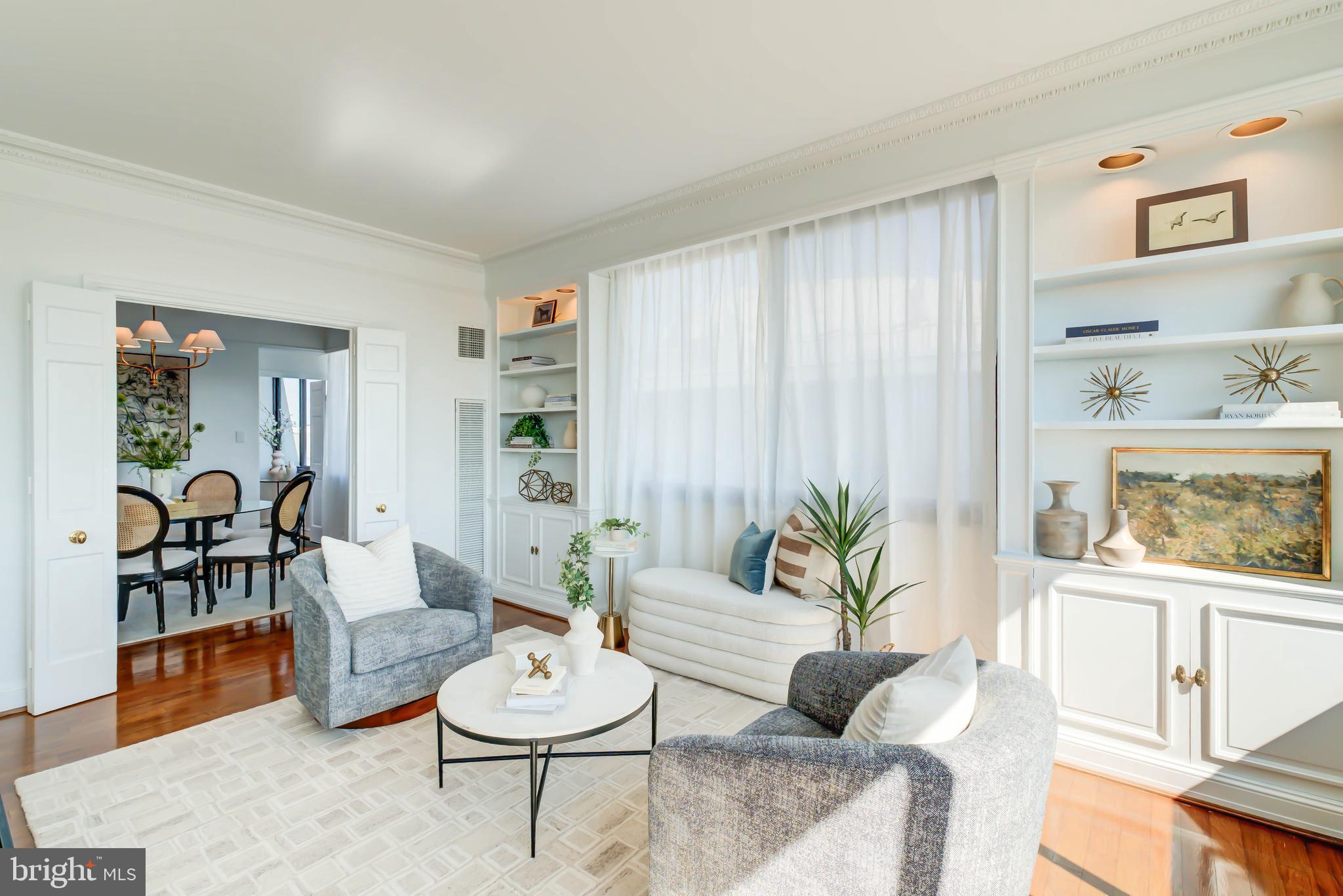 FOGGY BOTTOM - Residential