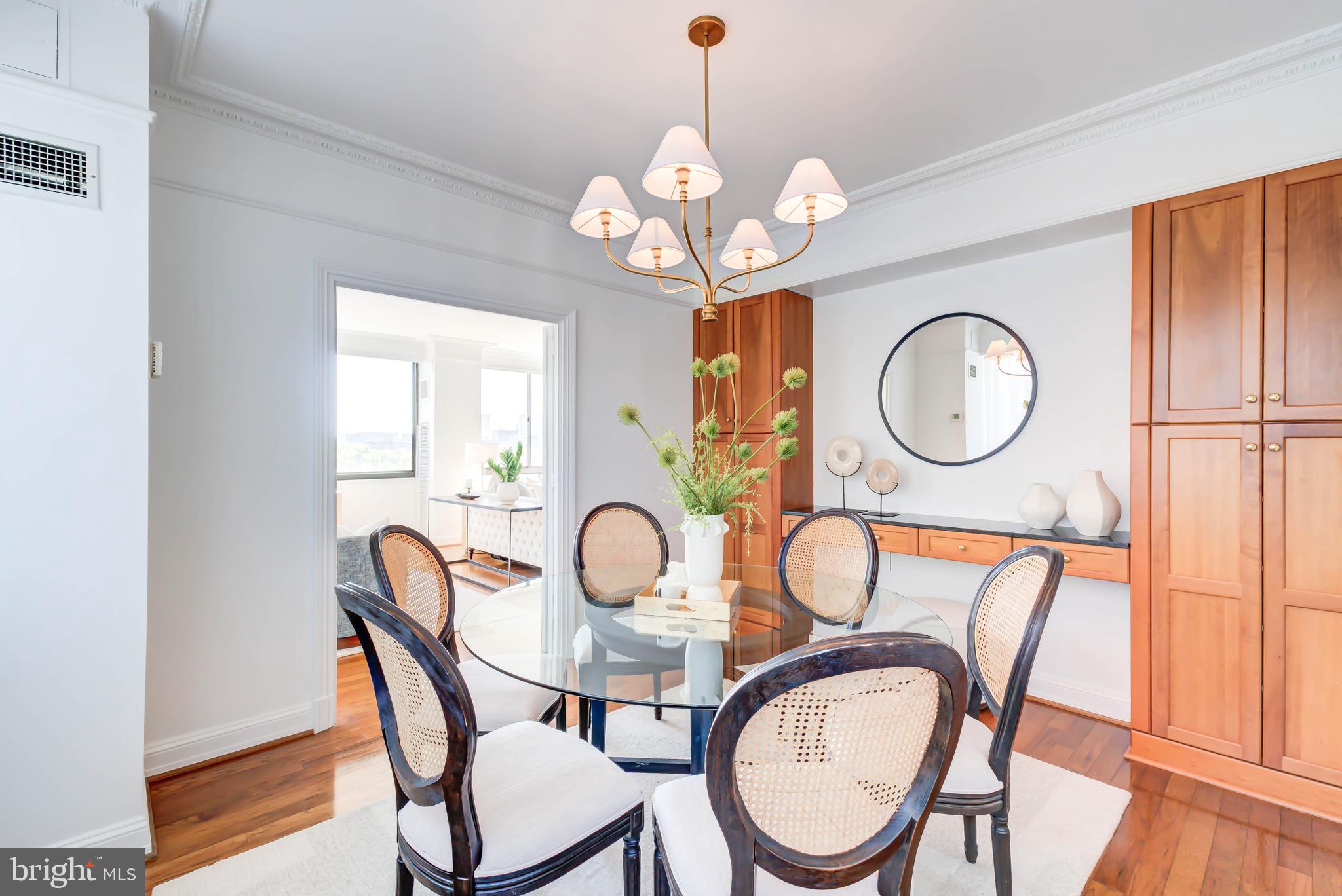 FOGGY BOTTOM - Residential