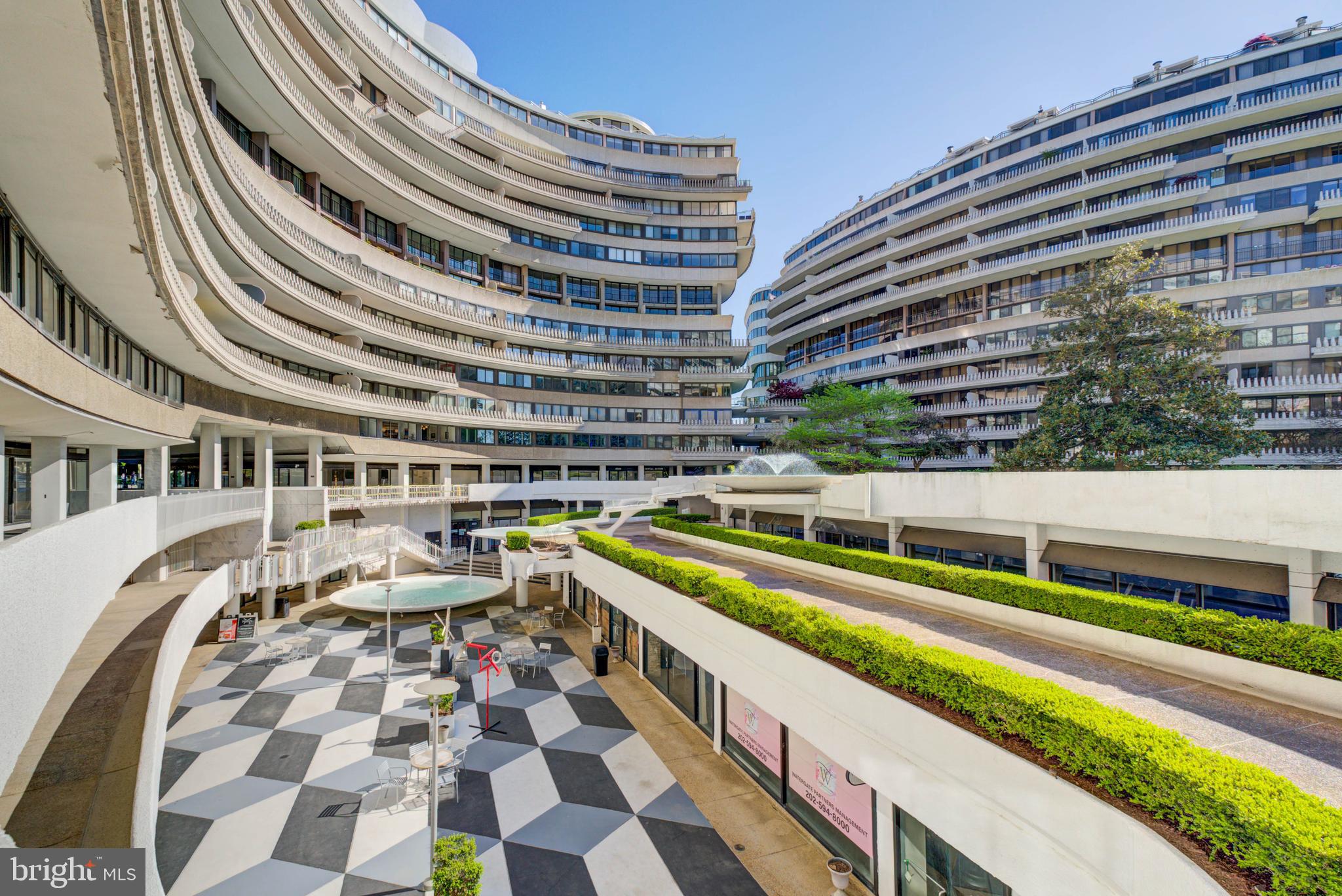 FOGGY BOTTOM - Residential