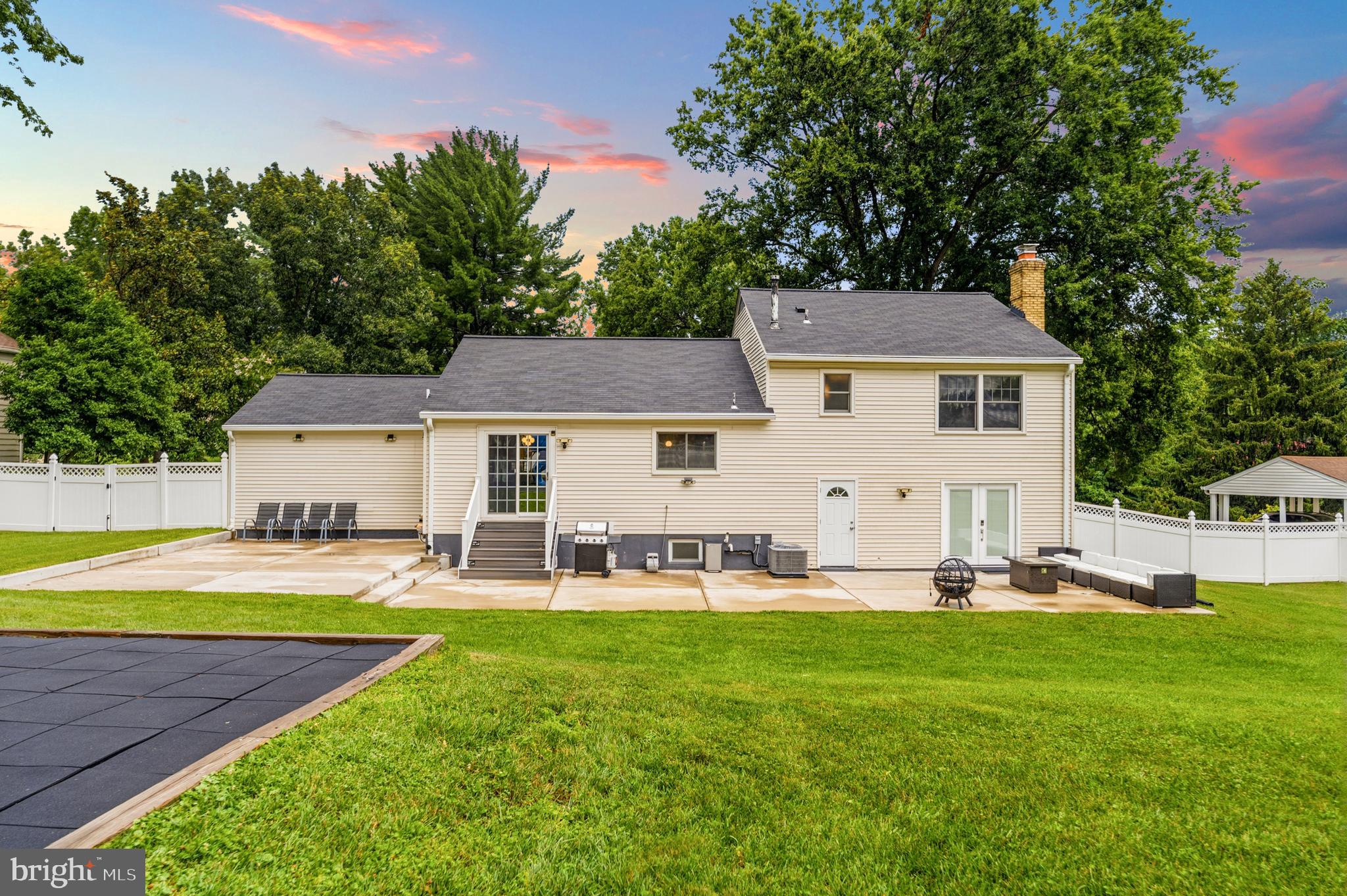 NEEDWOOD ESTATES - Residential