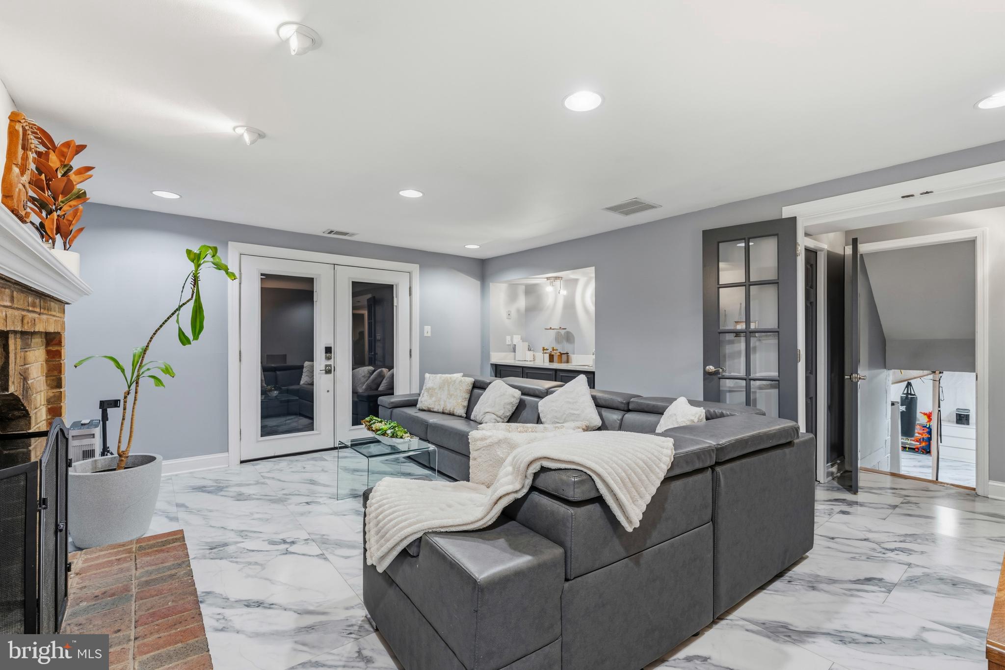 NEEDWOOD ESTATES - Residential