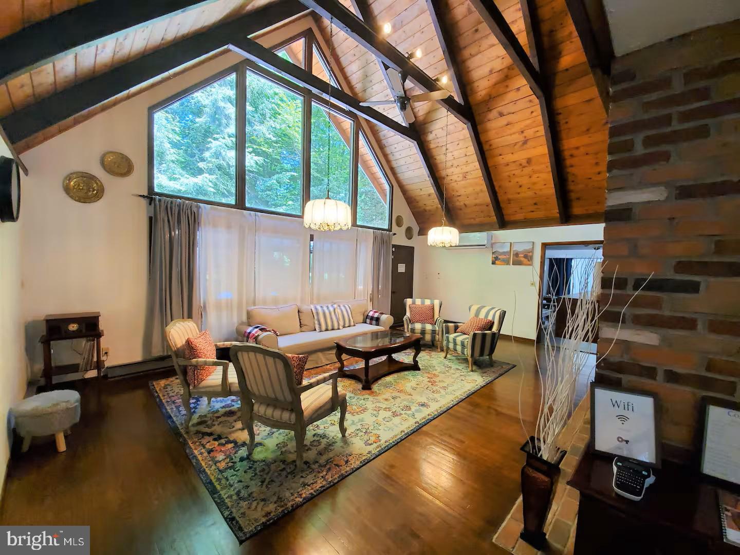 POCONO FARMS - Residential