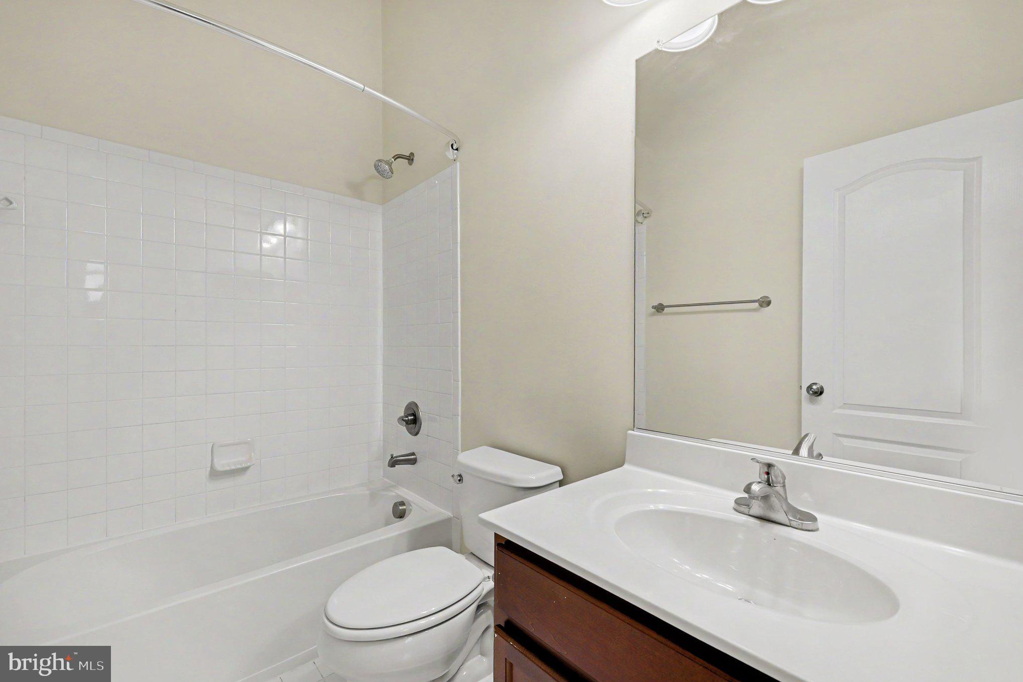COLONIAL FORGE - Residential