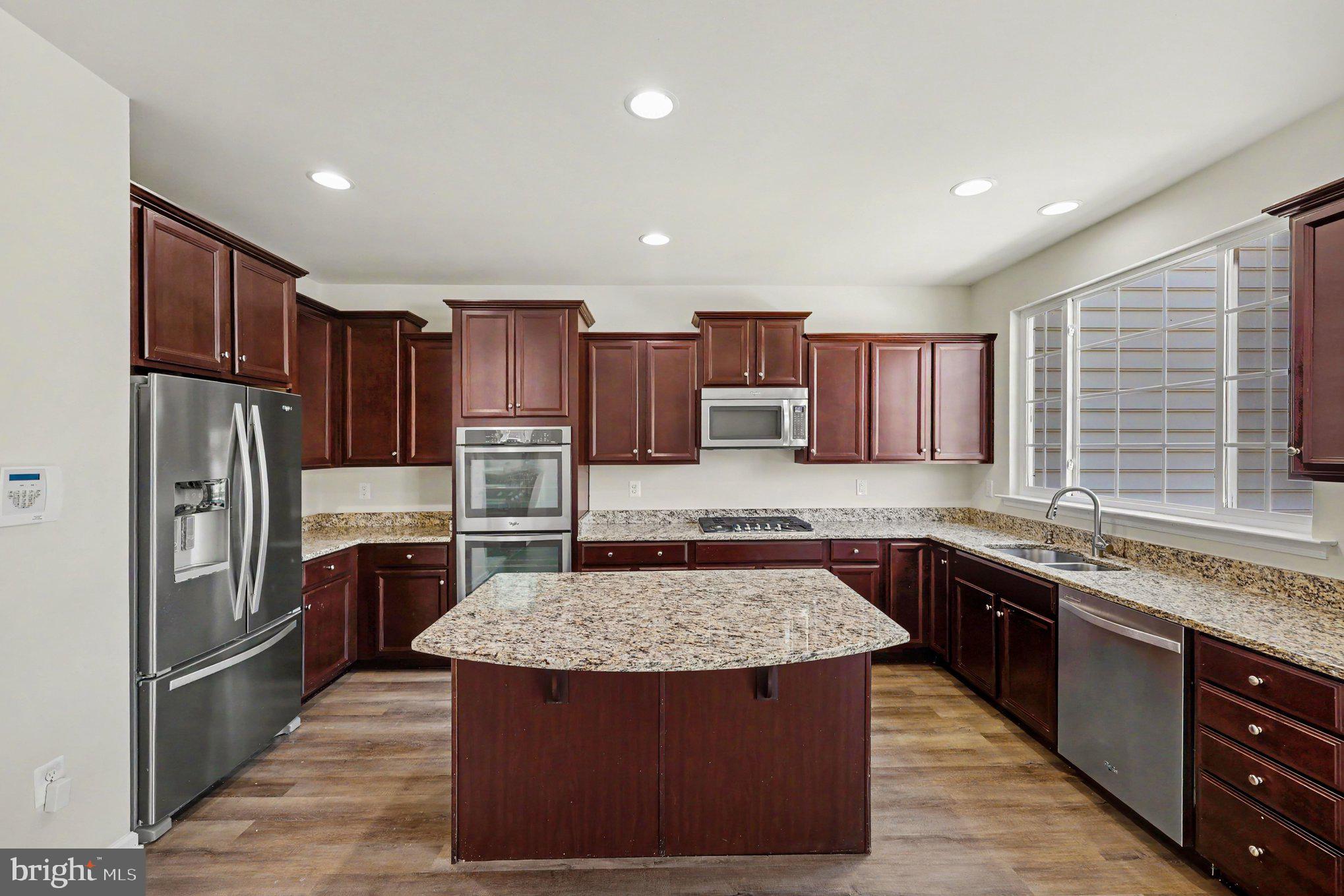 COLONIAL FORGE - Residential