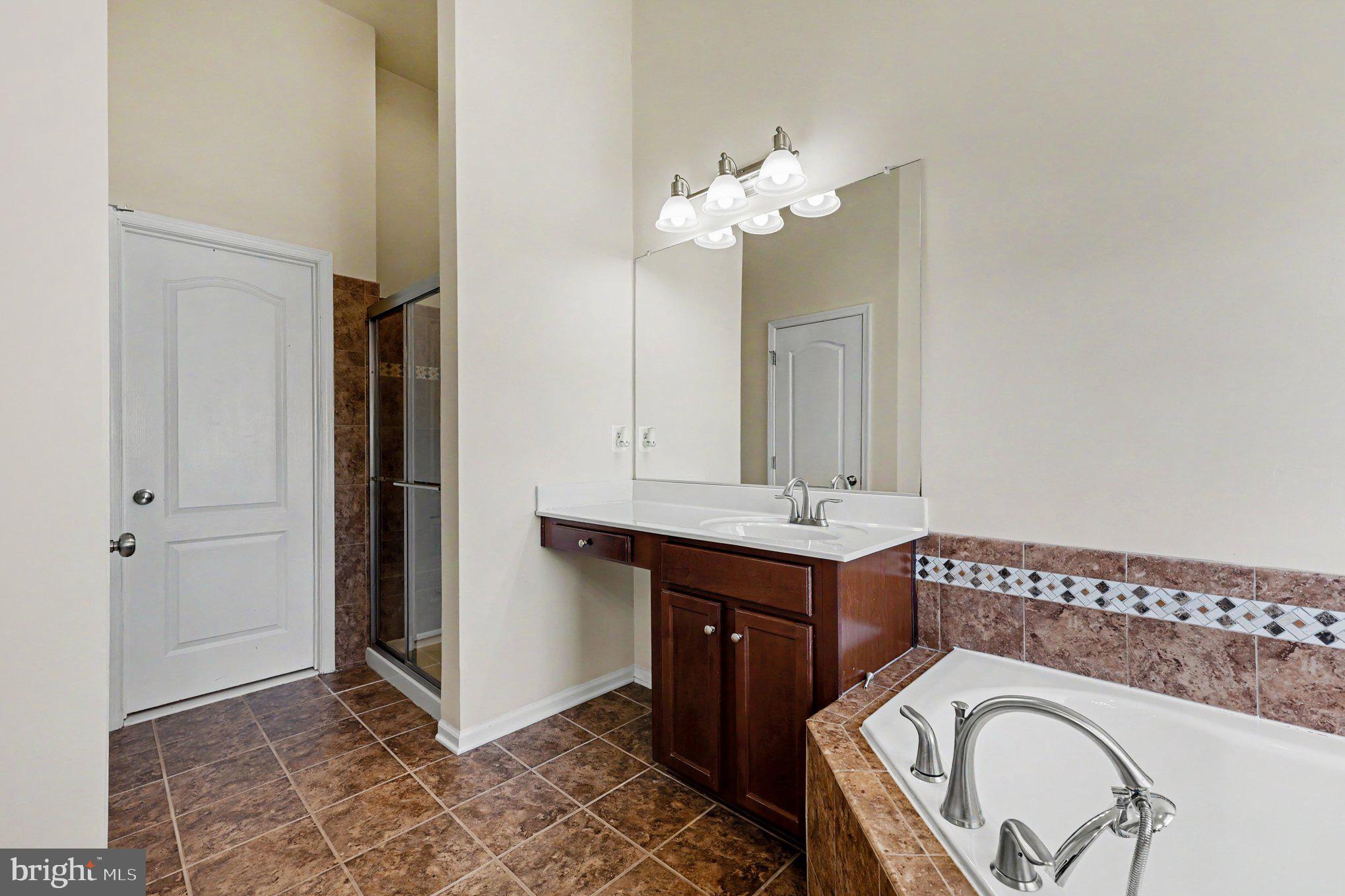 COLONIAL FORGE - Residential