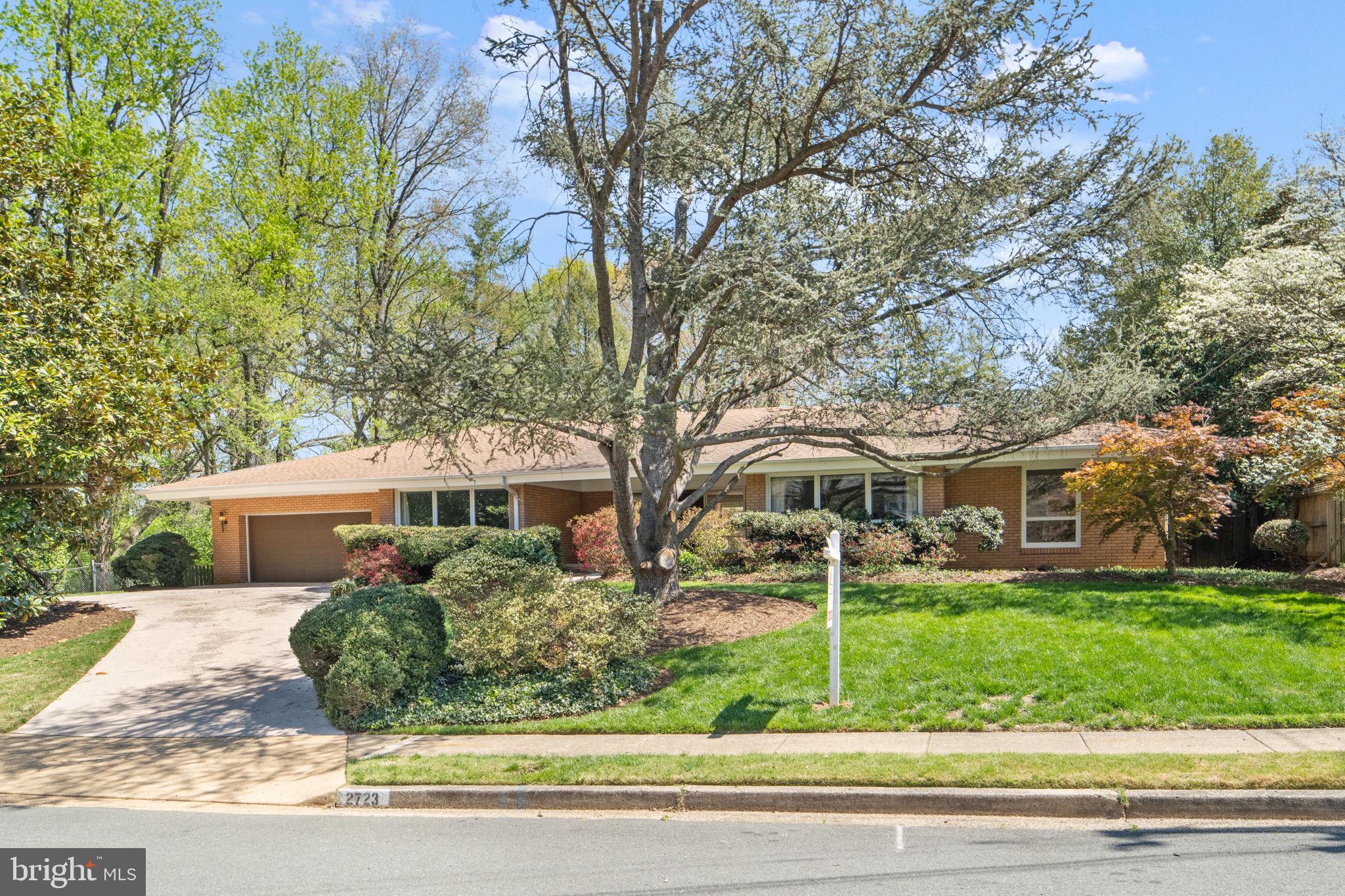 DOVER BALMORAL RIVERWOOD - Residential