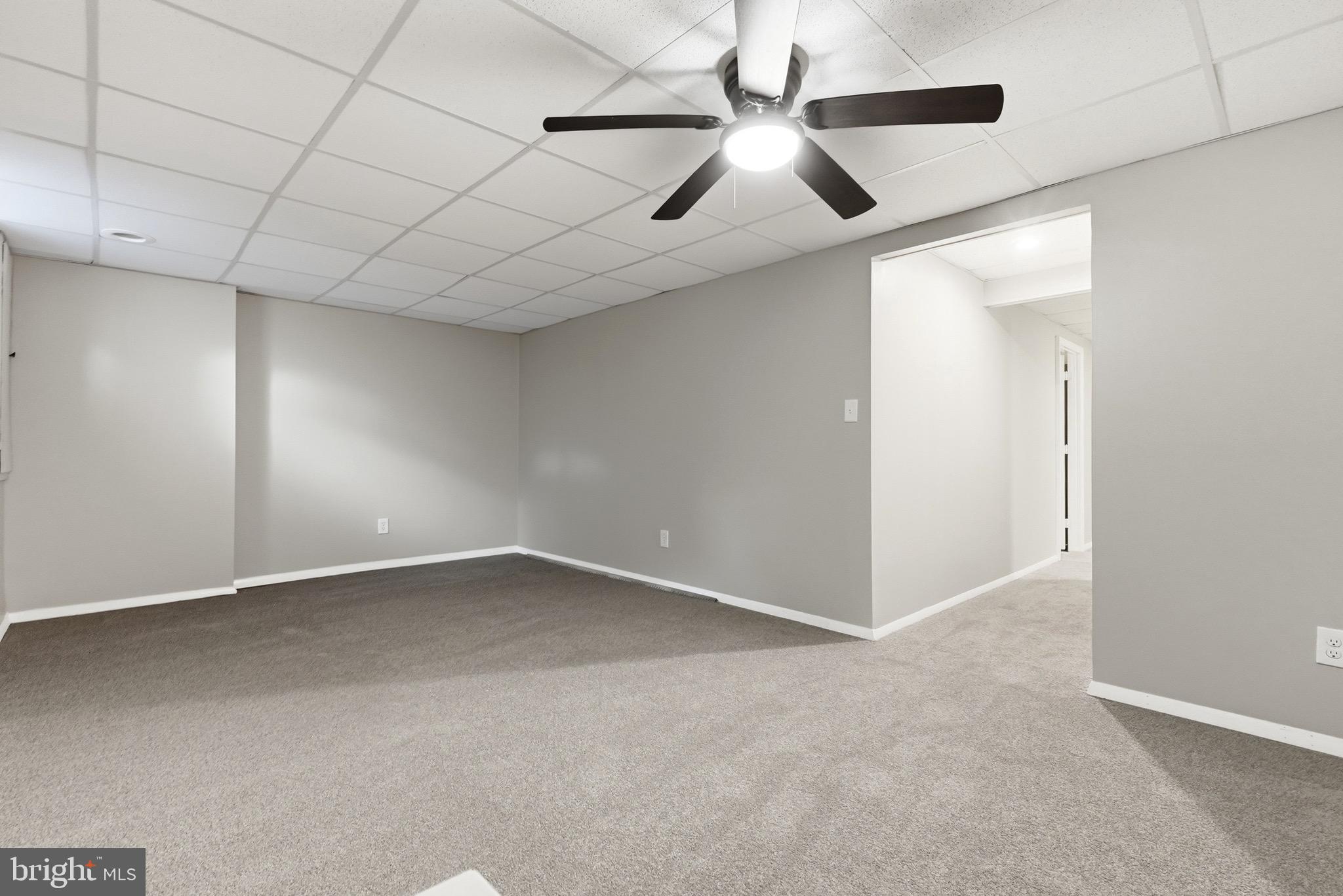 CROFTON SQUARE - Residential