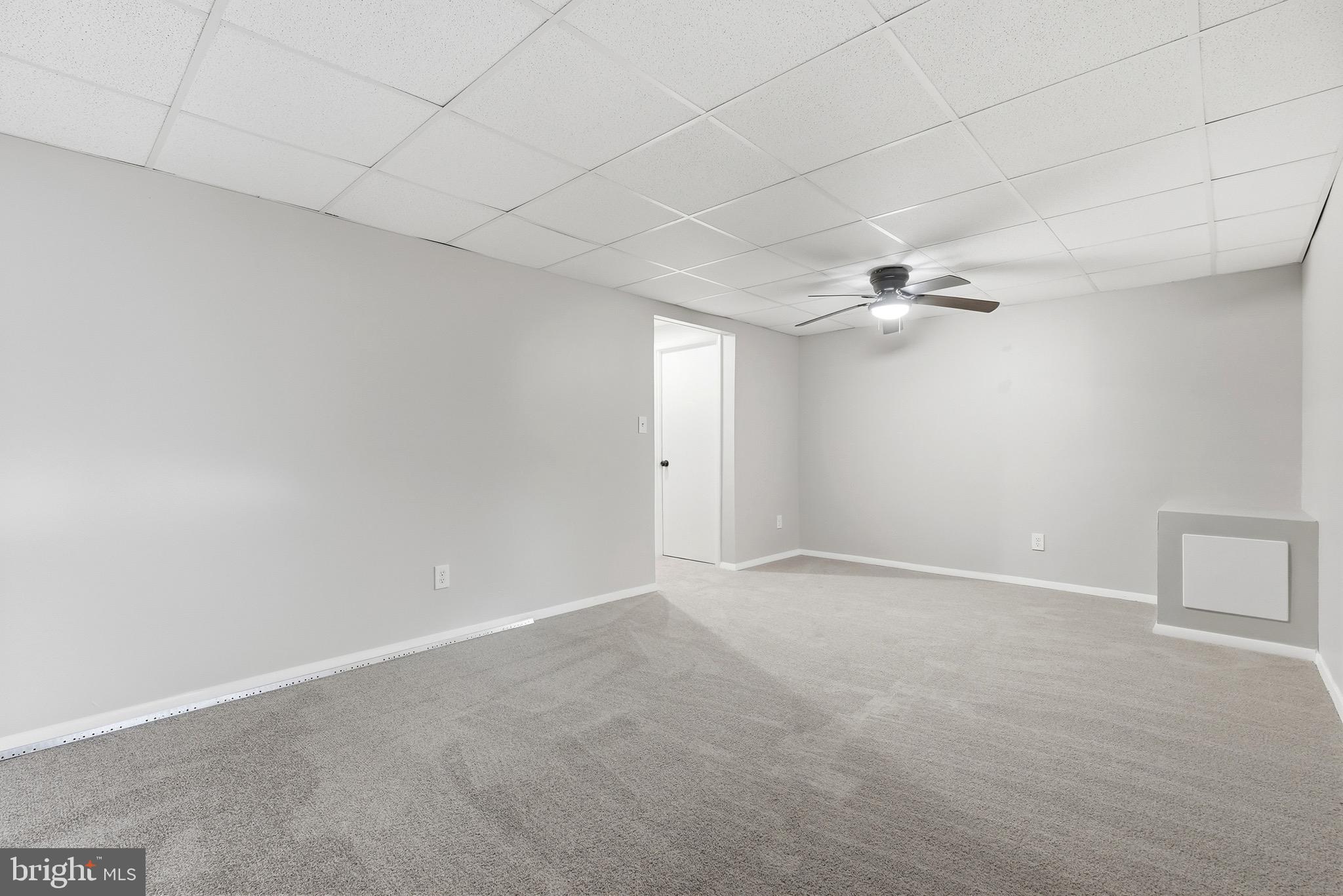 CROFTON SQUARE - Residential