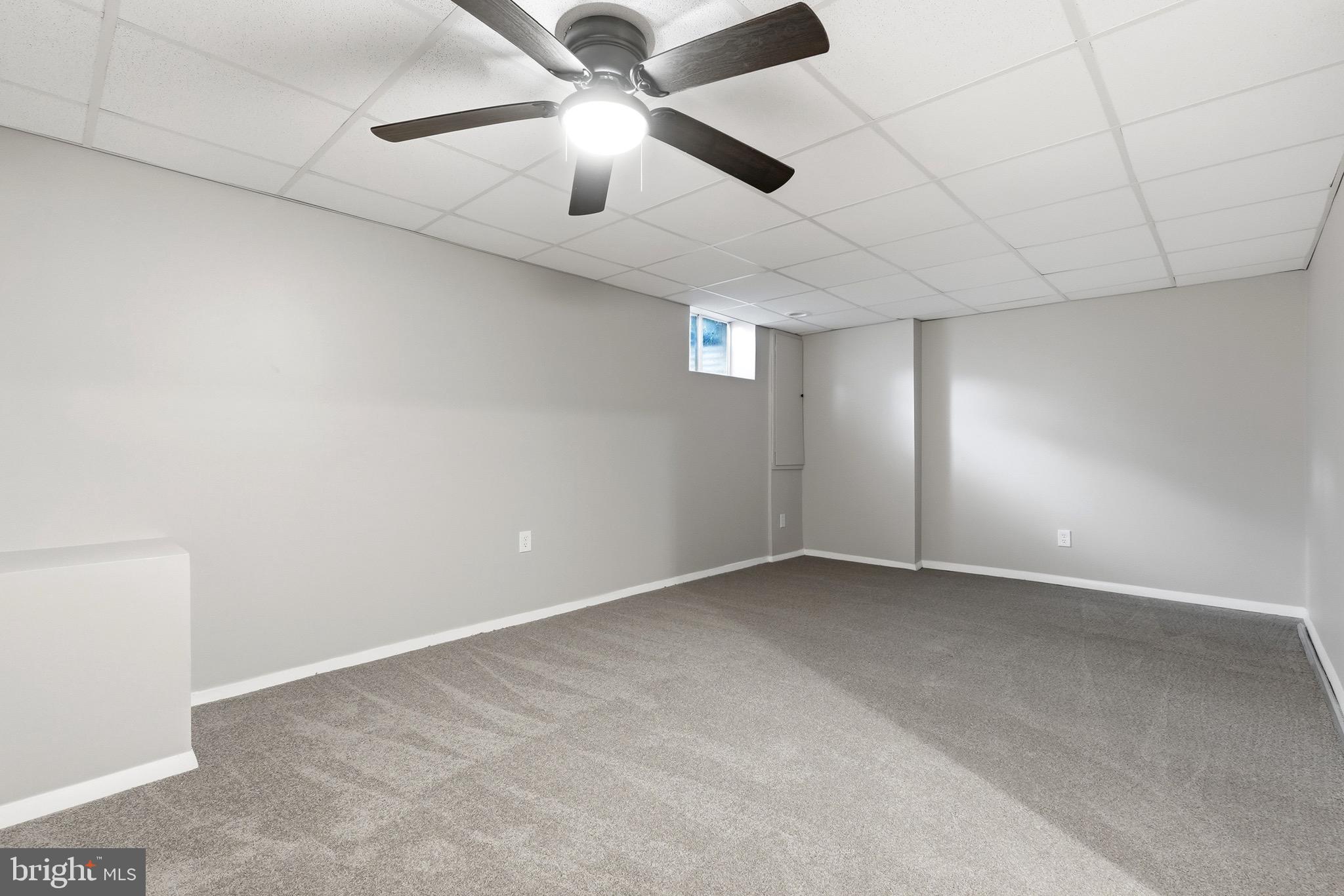 CROFTON SQUARE - Residential