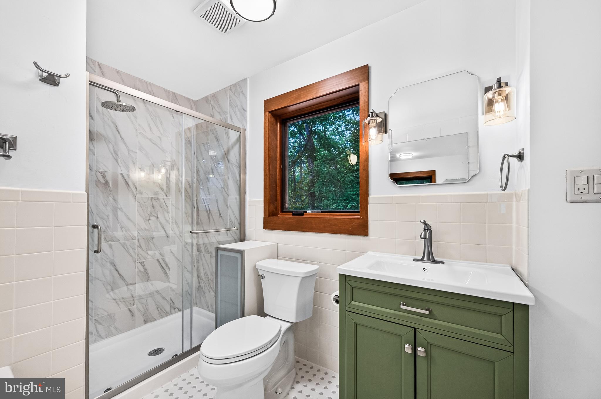 RESTON - Residential