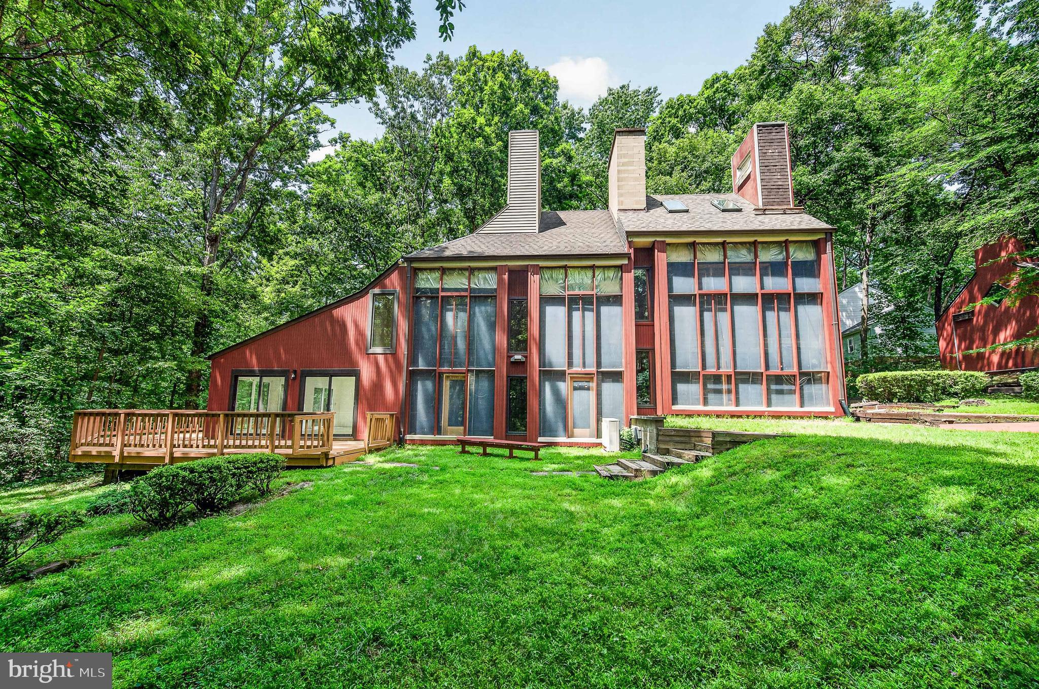 RESTON - Residential