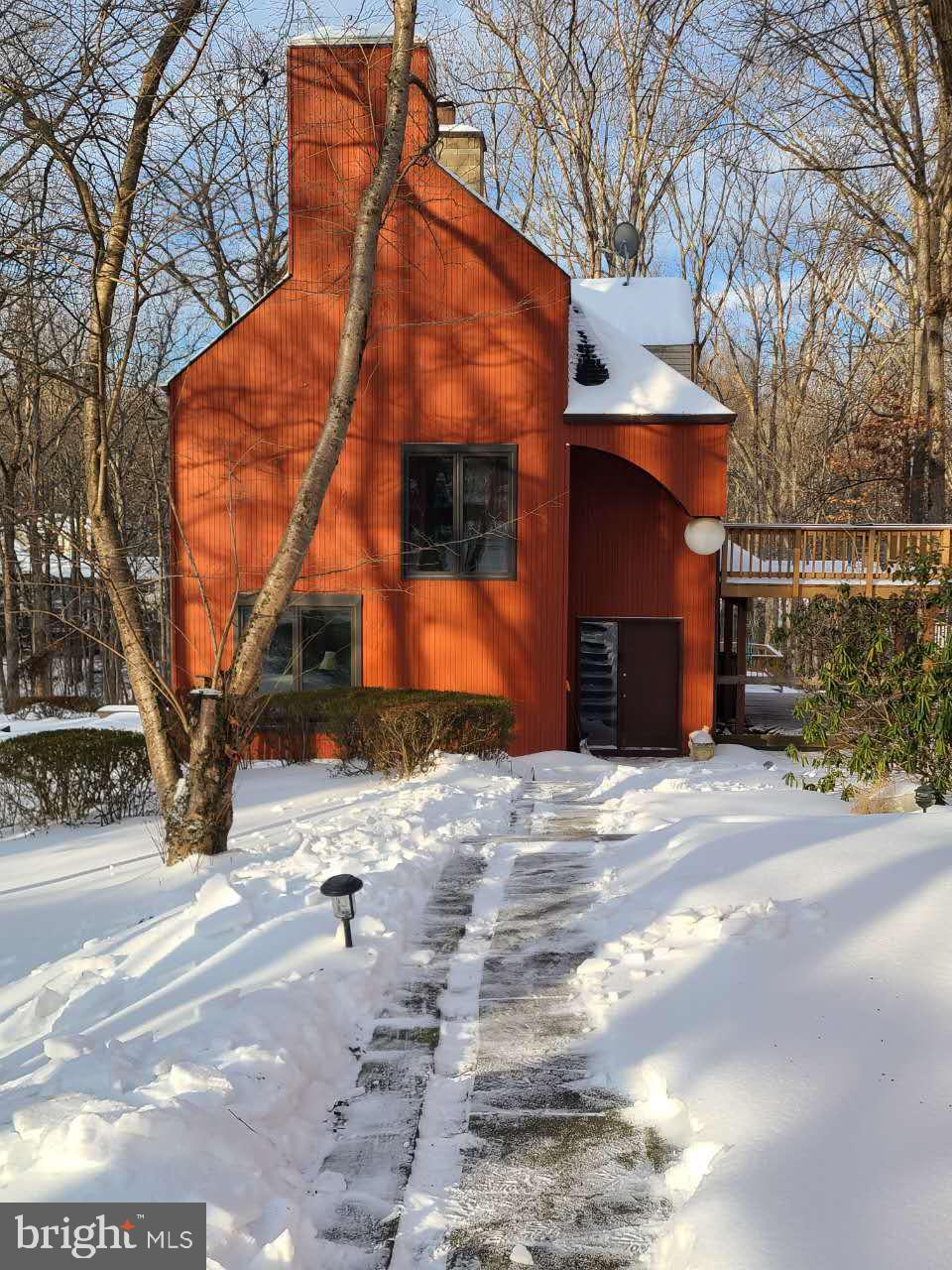RESTON - Residential