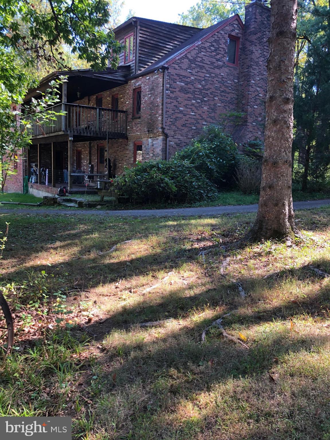 BRICK HOUSE FARM - Residential