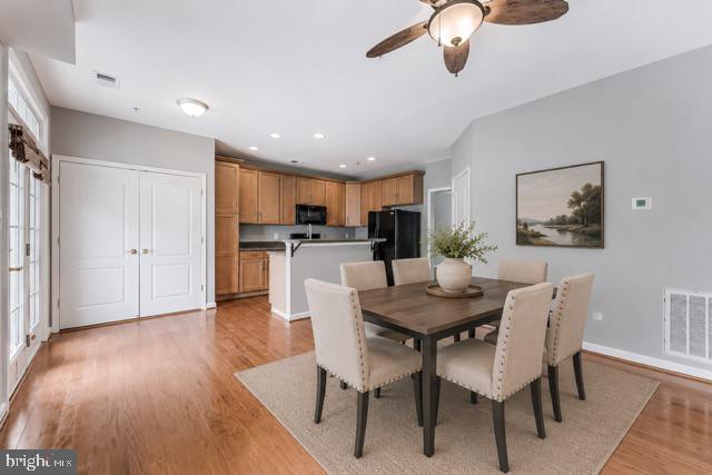 VILLAGE PLACE - Residential