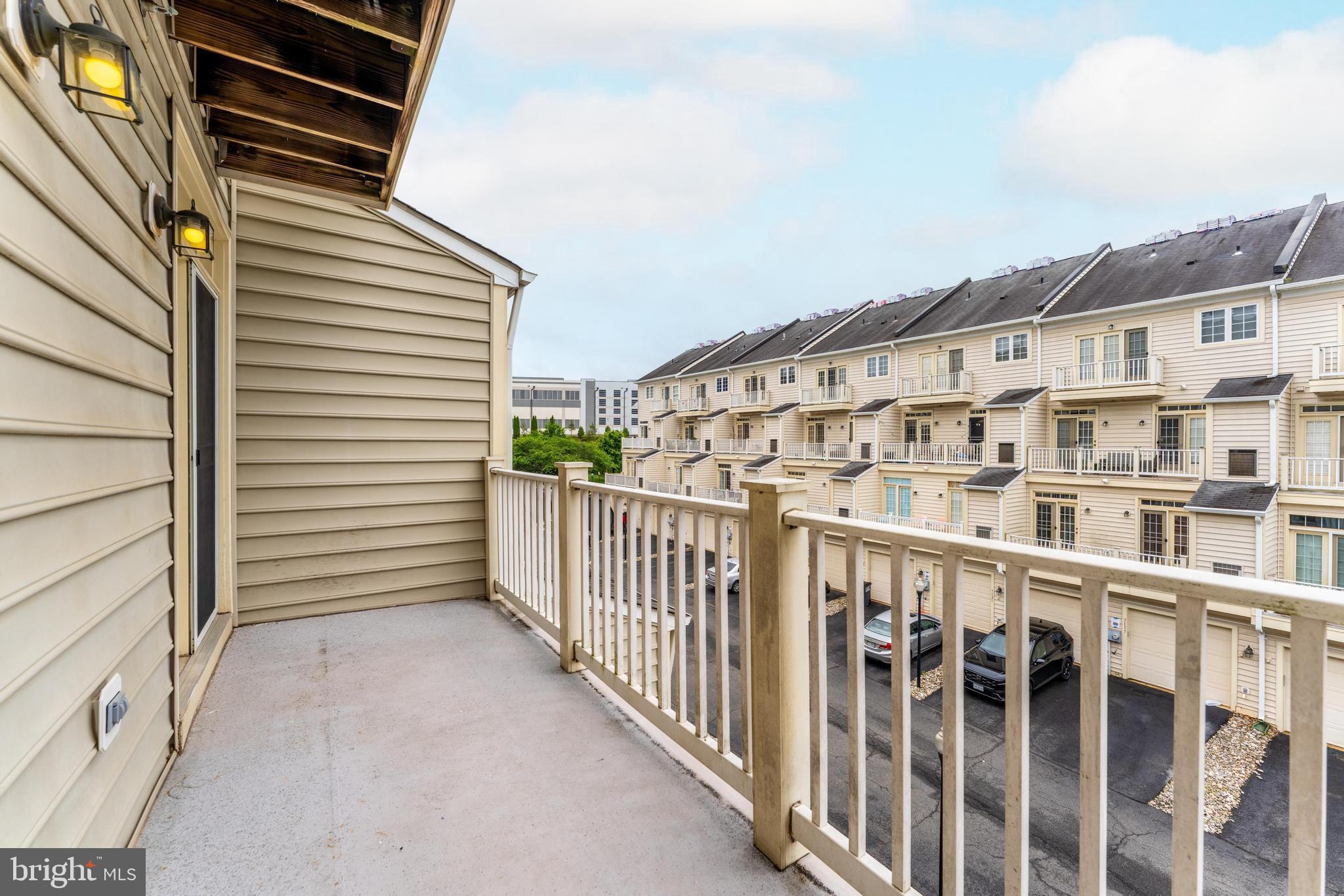 VILLAGE PLACE - Residential